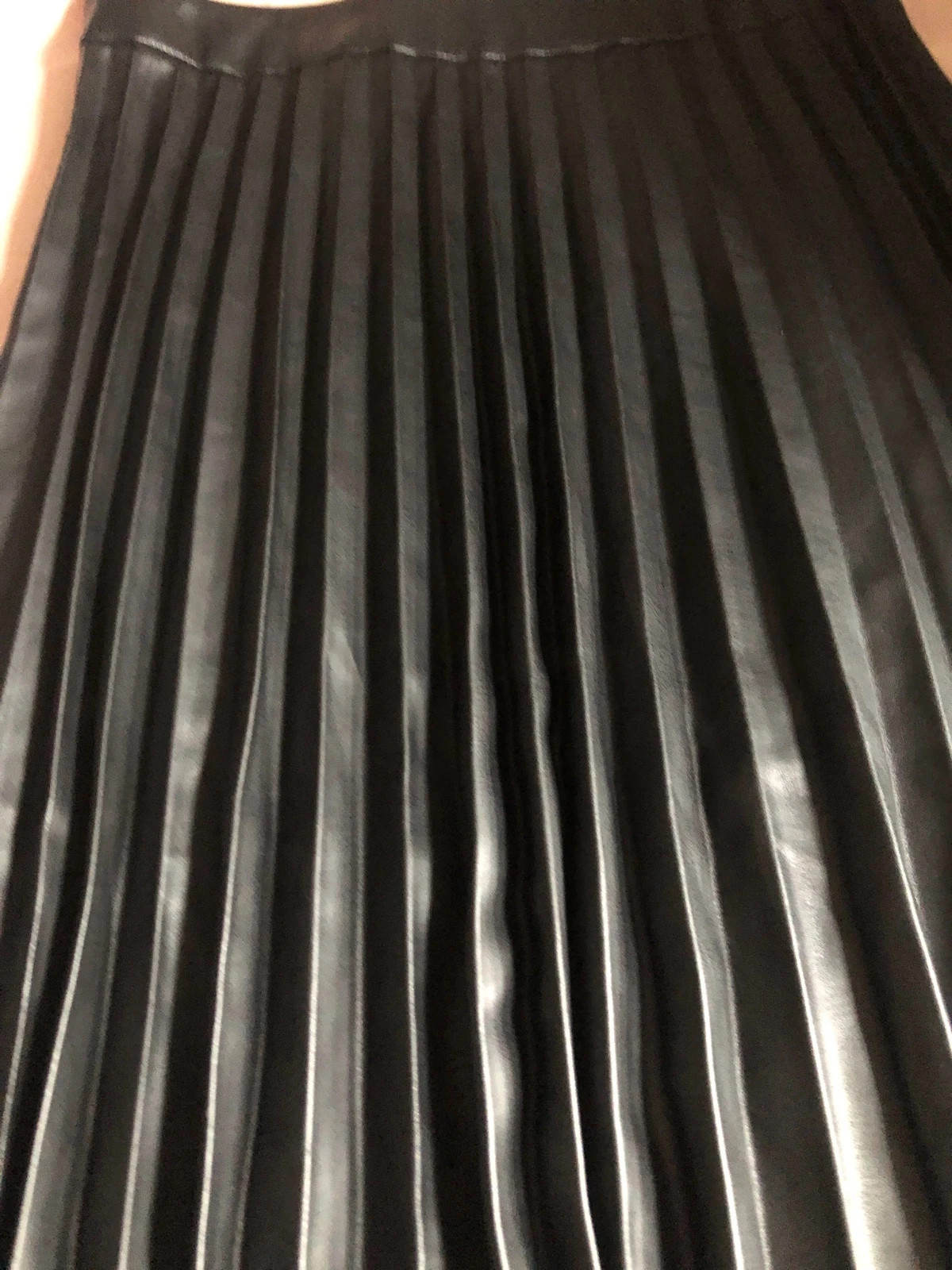 Jupe plissée Primark en similicuir noir – Primark – taille XL / 42 / 14 2