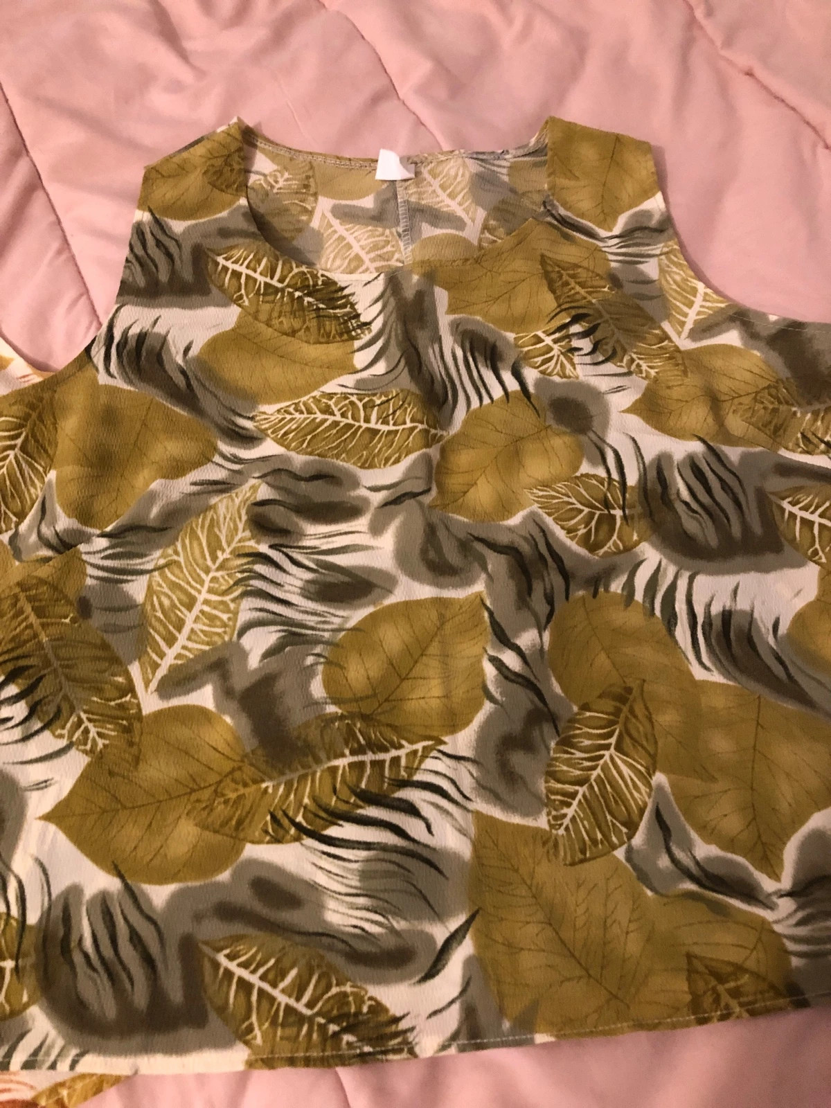 Lot de 2 Débardeurs / Tops Sans Manches Imprimé Feuillage Tropical – Taille S – taille S / 36 / 8 3