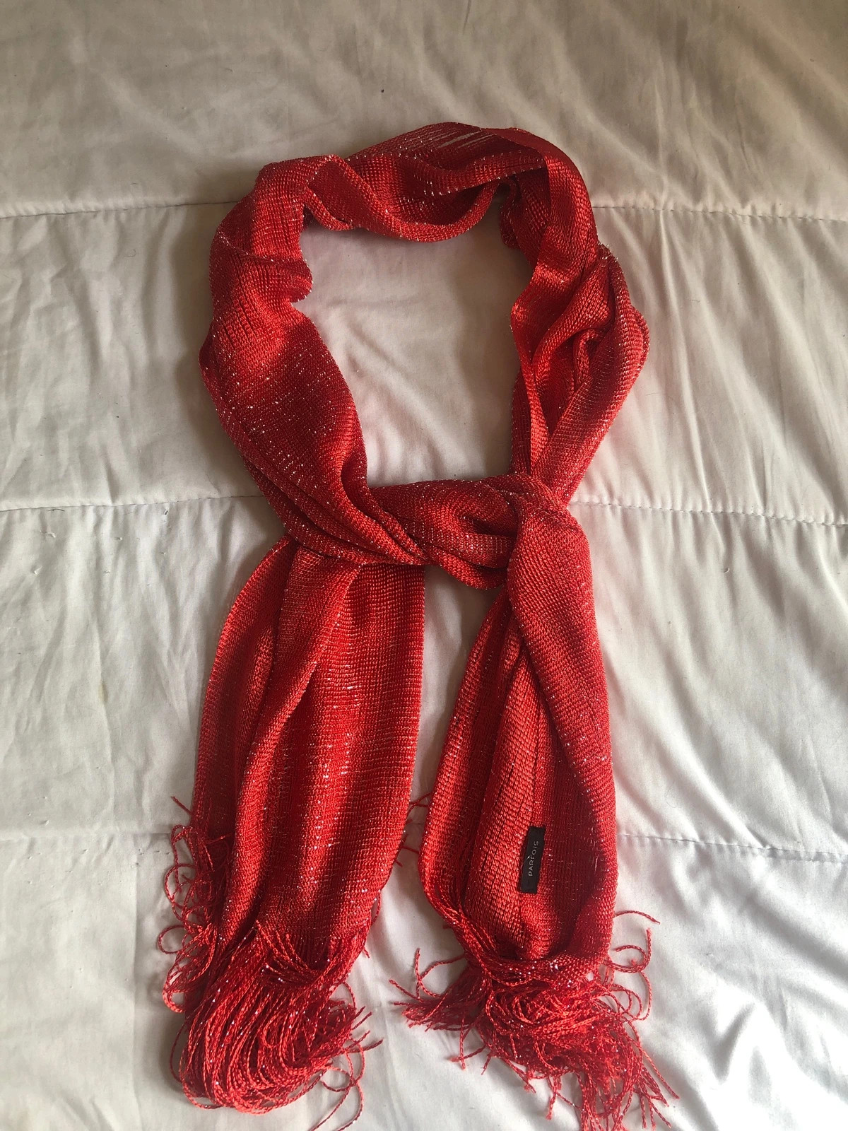 Petite écharpe / Foulard rouge pailleté Parfois – Maille irisée & franges – Parfois 2