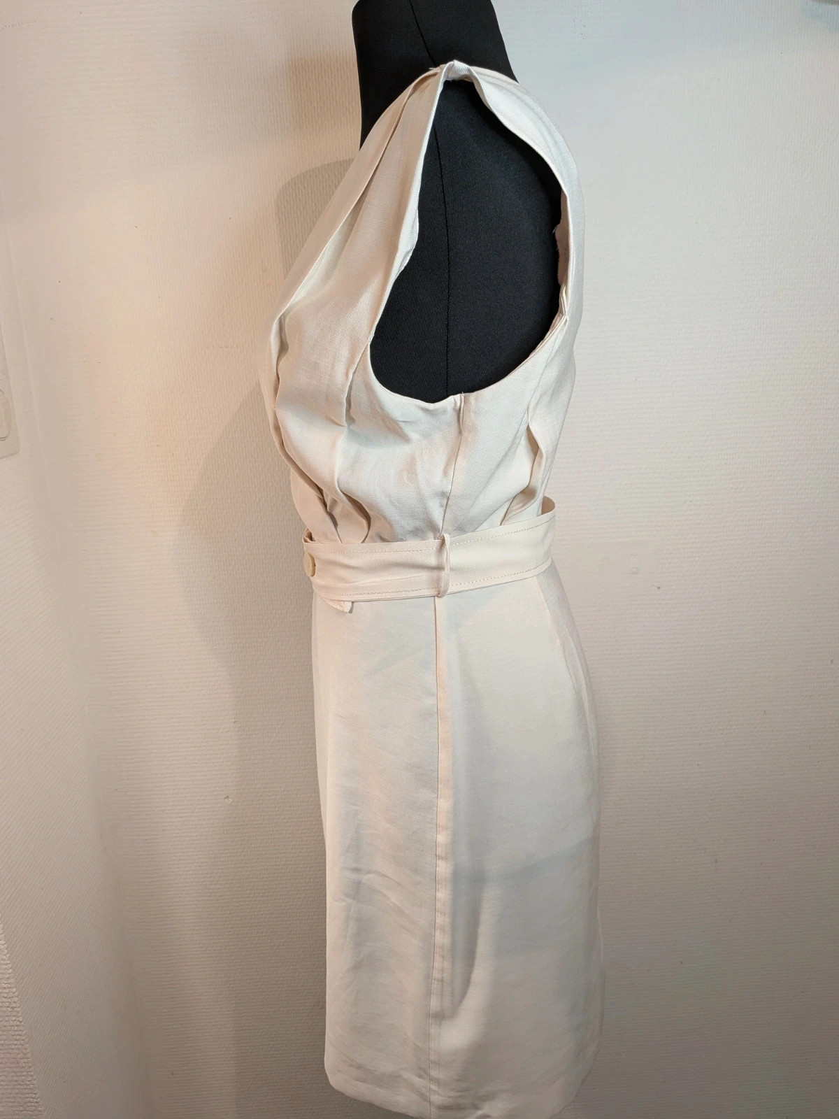 Robe élégante – Mango – taille M / 38 / 10 5