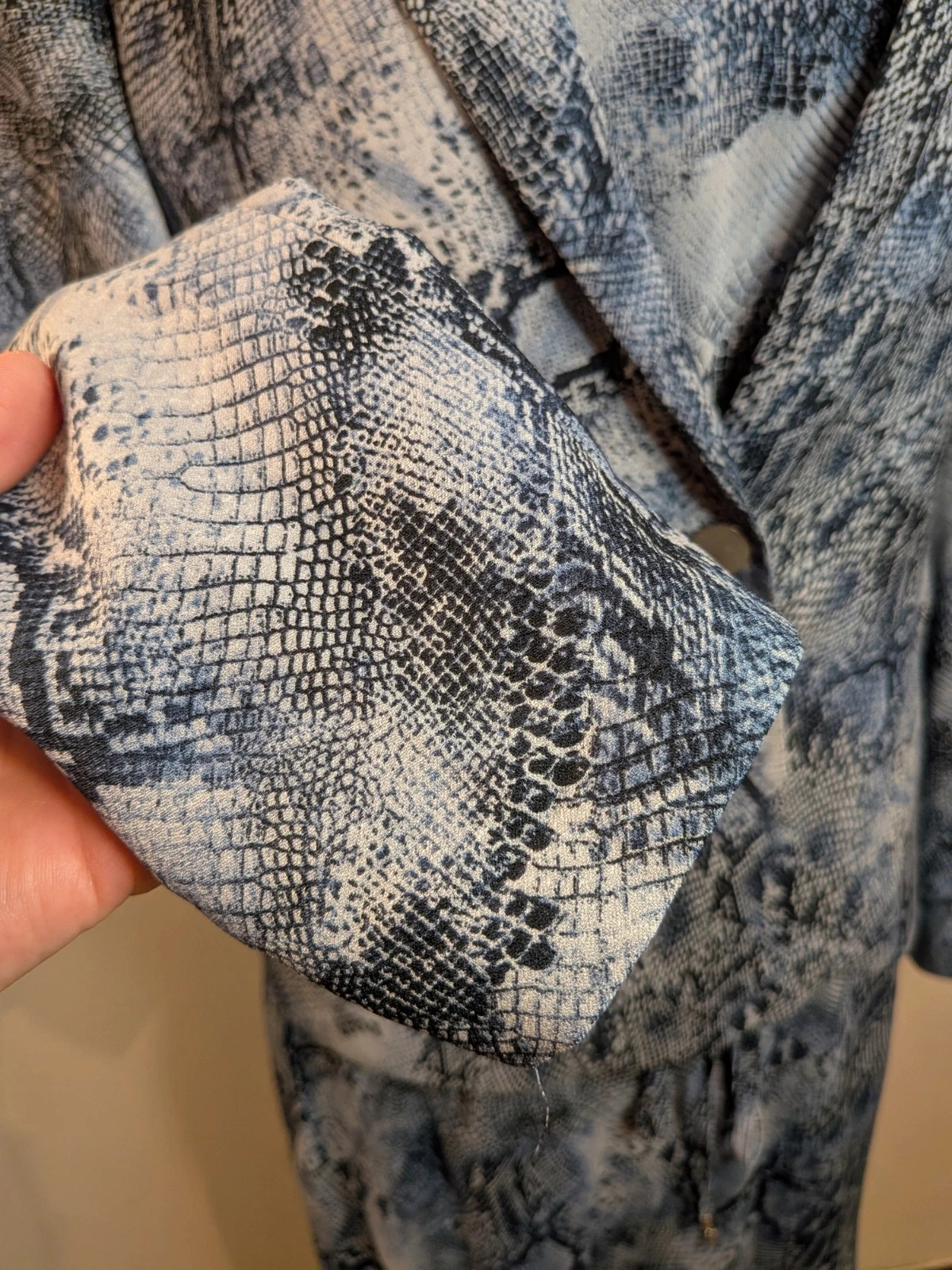 Ensemble reptile – IKKS – taille L / 40 / 12 4