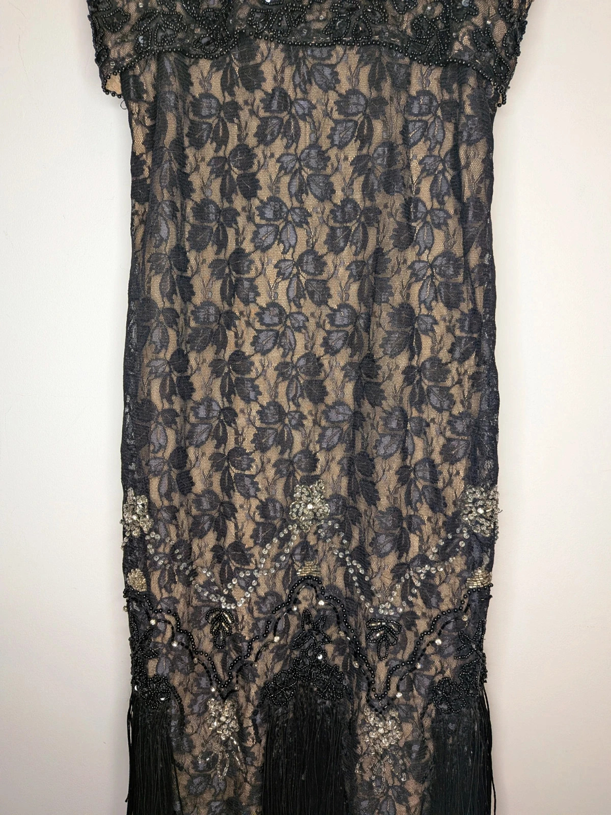 Robe esprit Charleston – GUESS – taille L / 40 / 12 3