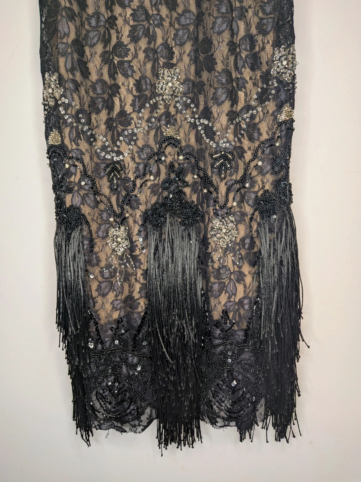 Robe esprit Charleston – GUESS – taille L / 40 / 12 4