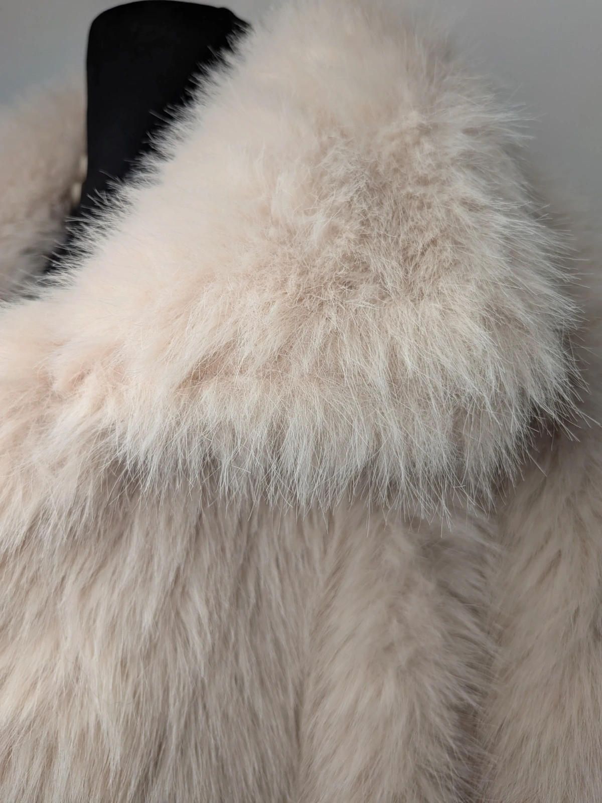 Veste en fourrure – Zara – taille XL / 42 / 14 2
