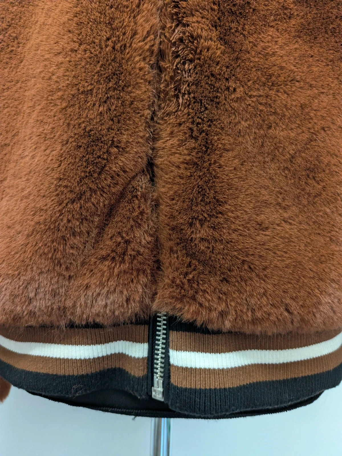 Blouson zippé en fausse fourrure – Cop Copine – taille L / 40 / 12 3