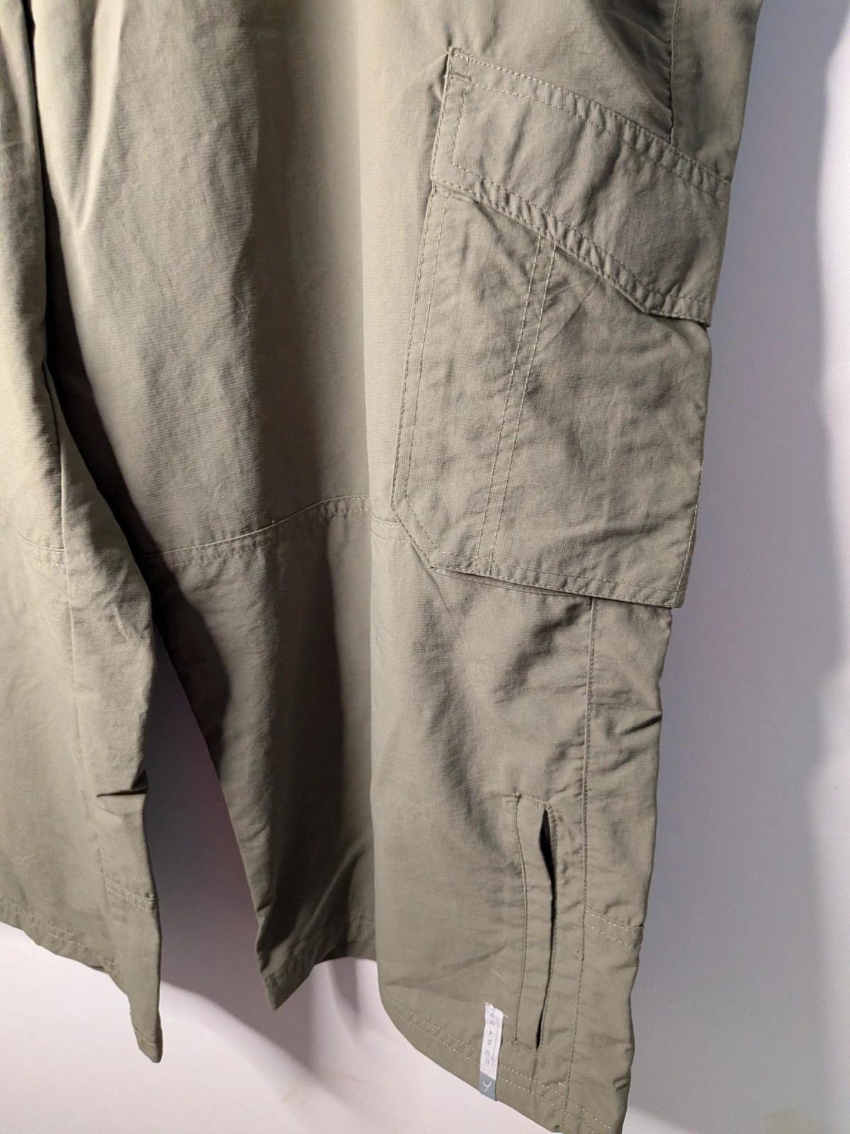 Pantacourt Homme – Decathlon – taille 4XL 5