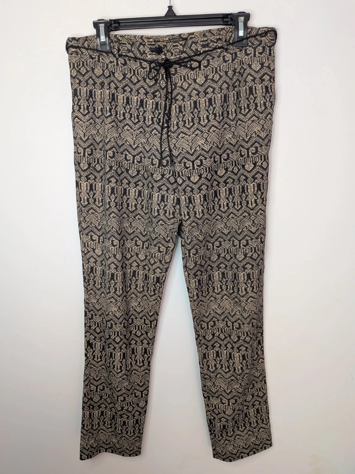 Pantalon à motifs