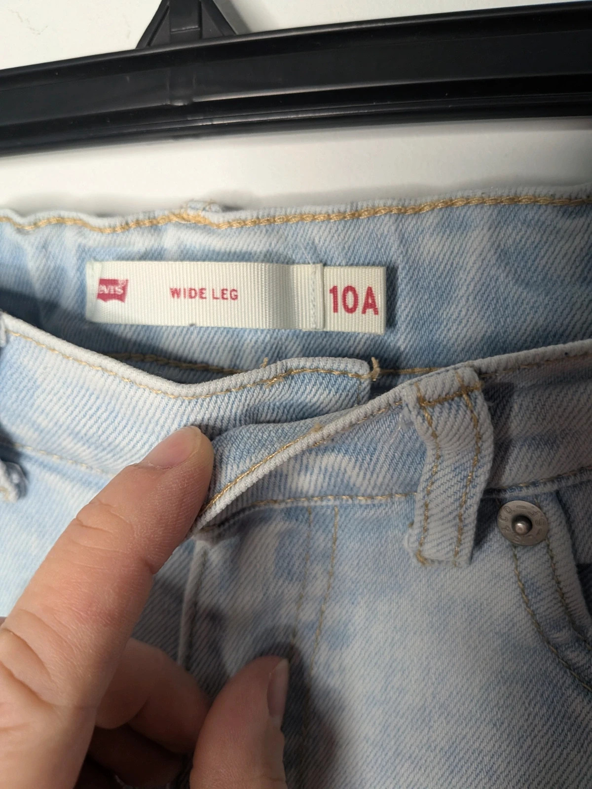 Jeans – Levi's – taille 10 ans / 140 cm 3