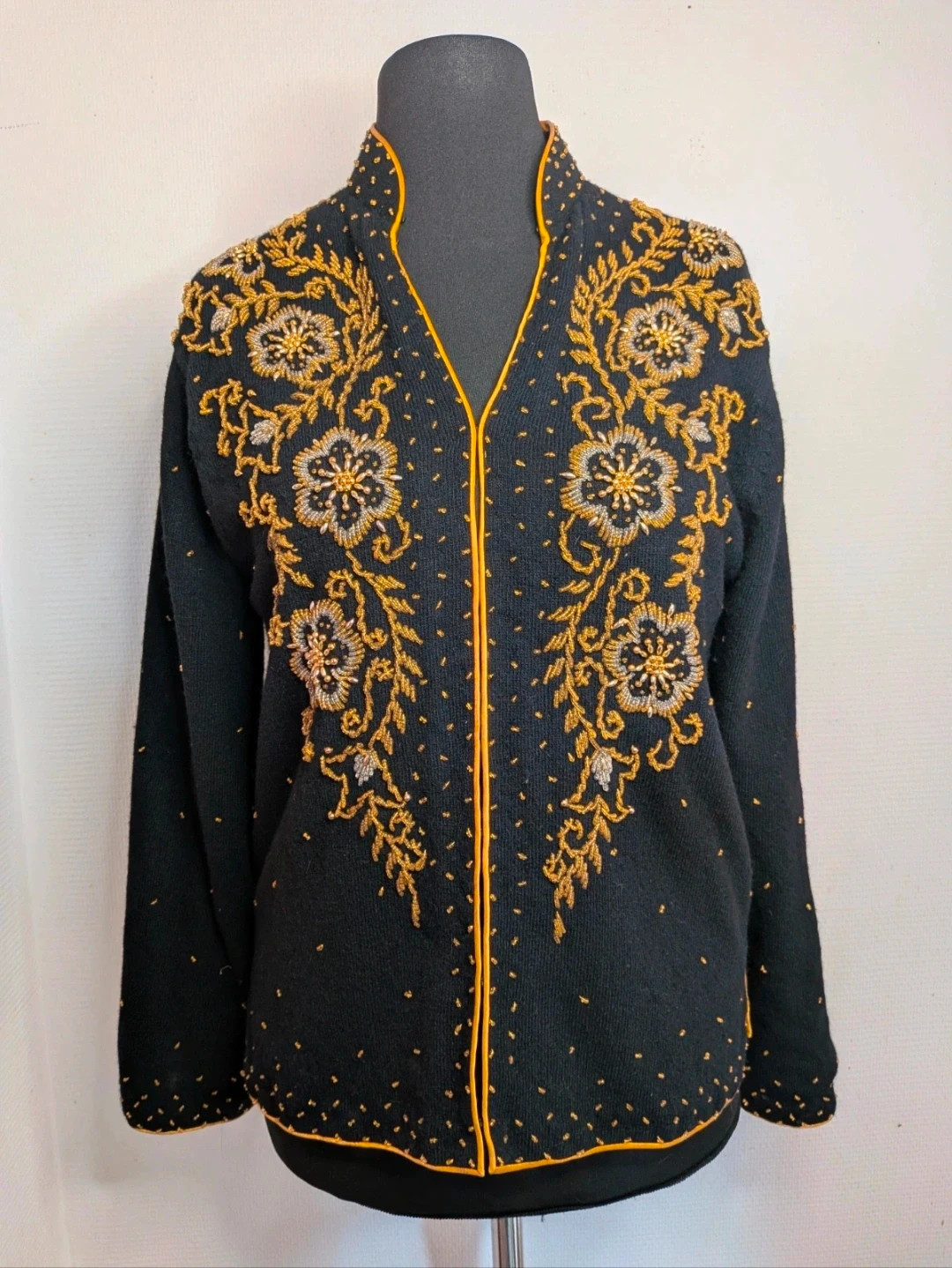 Cardigan Vintage – gérard saint albin – taille L / 40 / 12