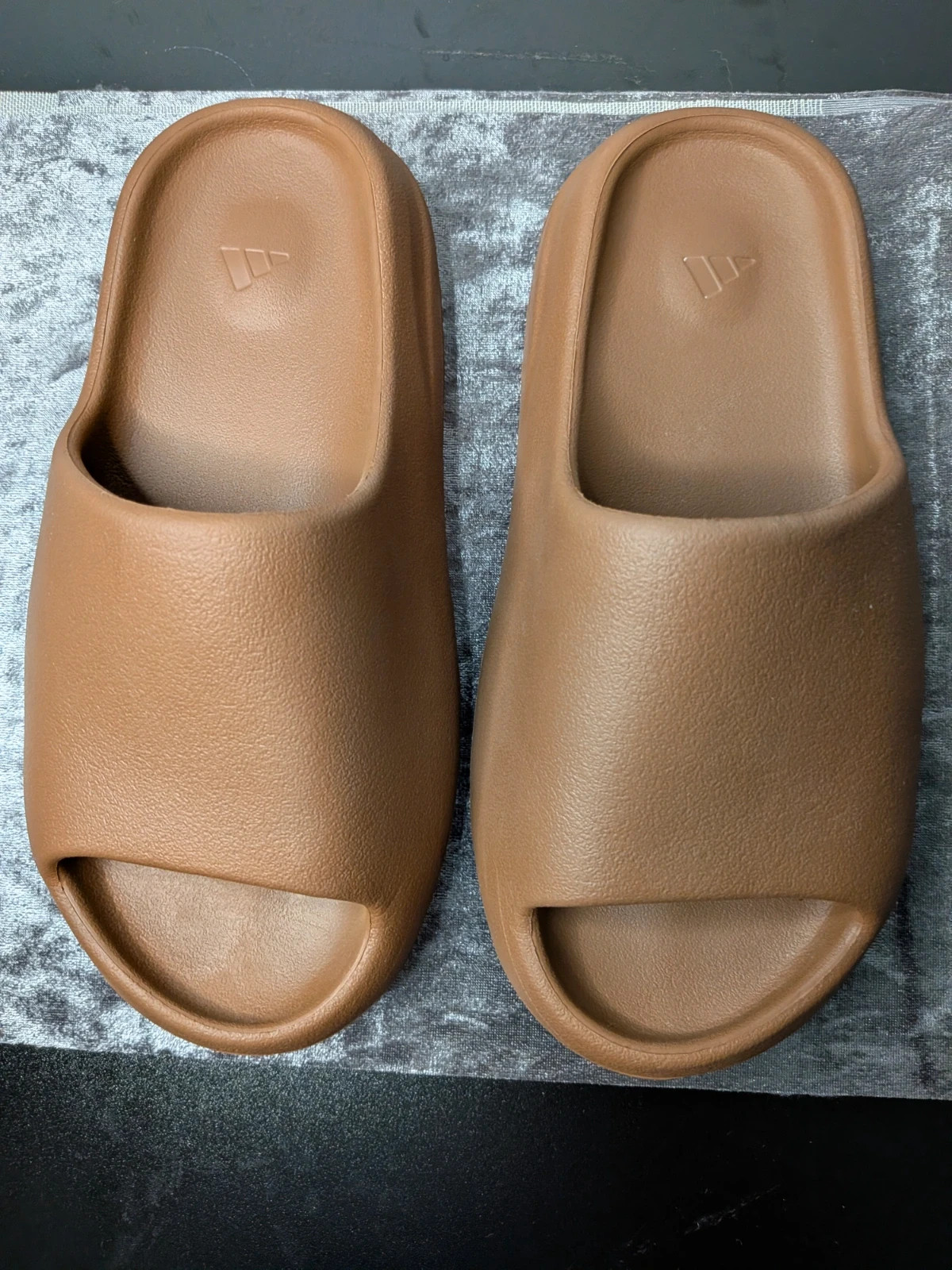 Adidas Yeezy Slide Flax – Yeezy – taille 37 3