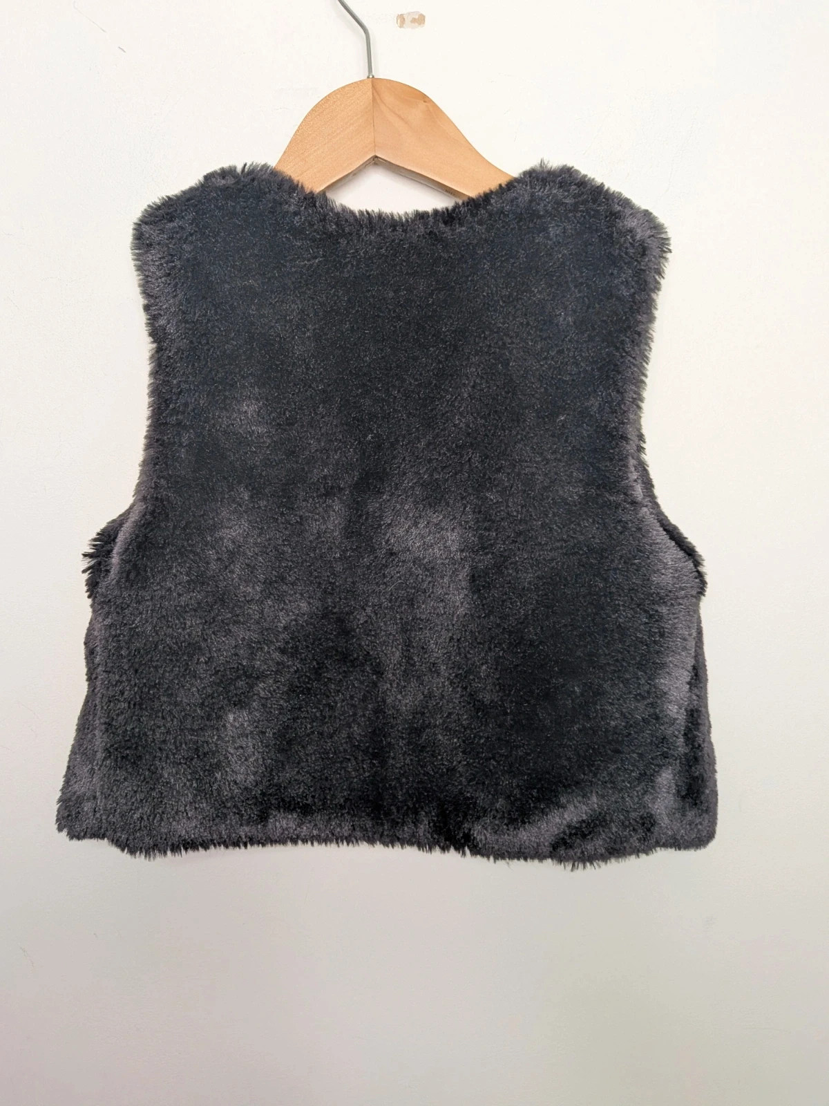 Gilet en fourrure – IKKS – taille 8 ans / 128 cm 5
