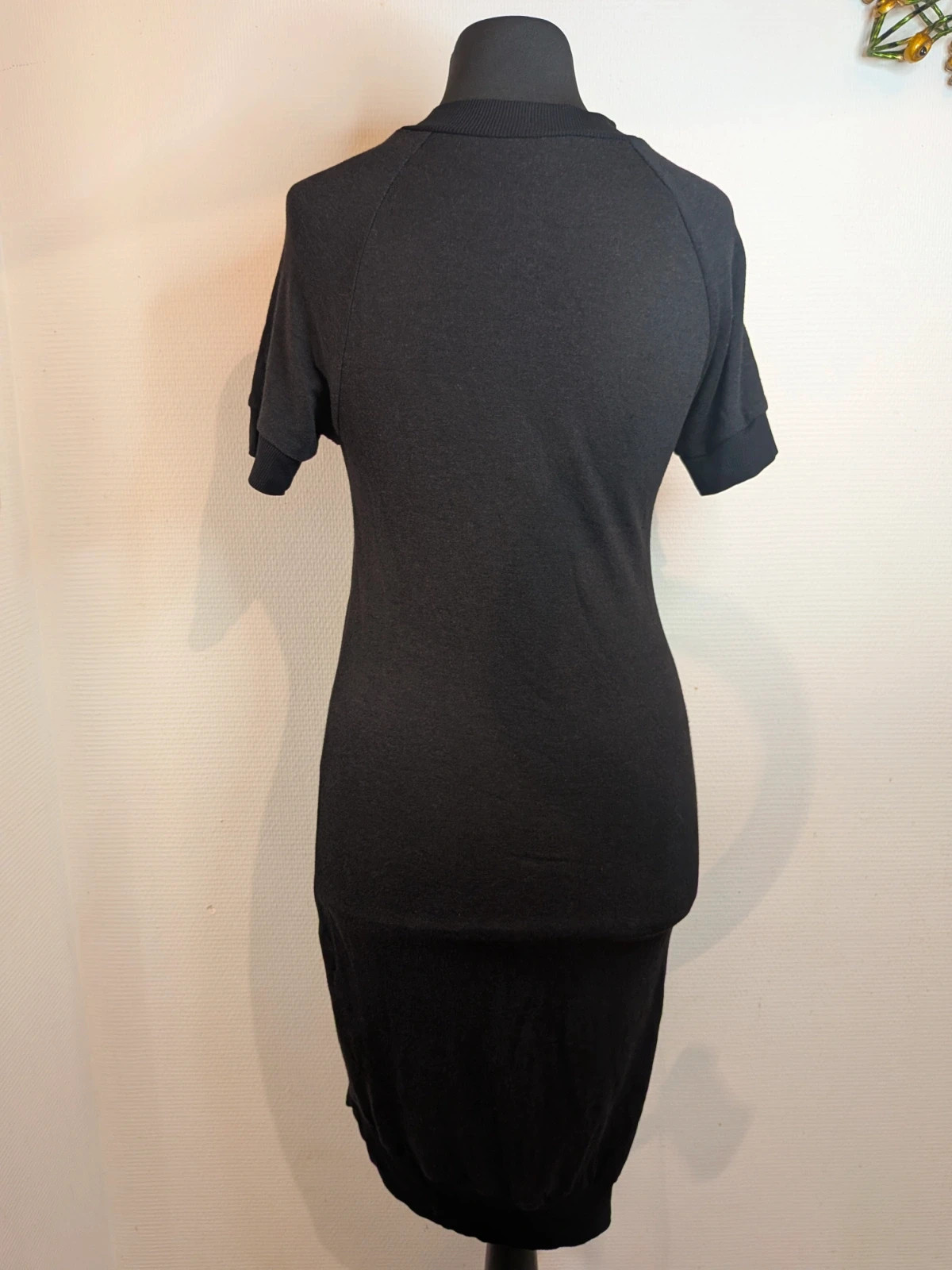 Robe asymétrique – BCBG – taille M / 38 / 10 5