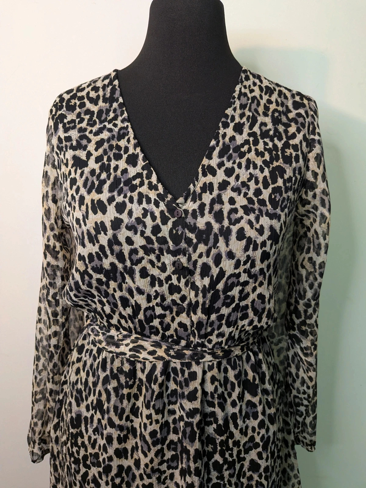 Robe léopard – ONLY – taille XS / 34 / 6 2