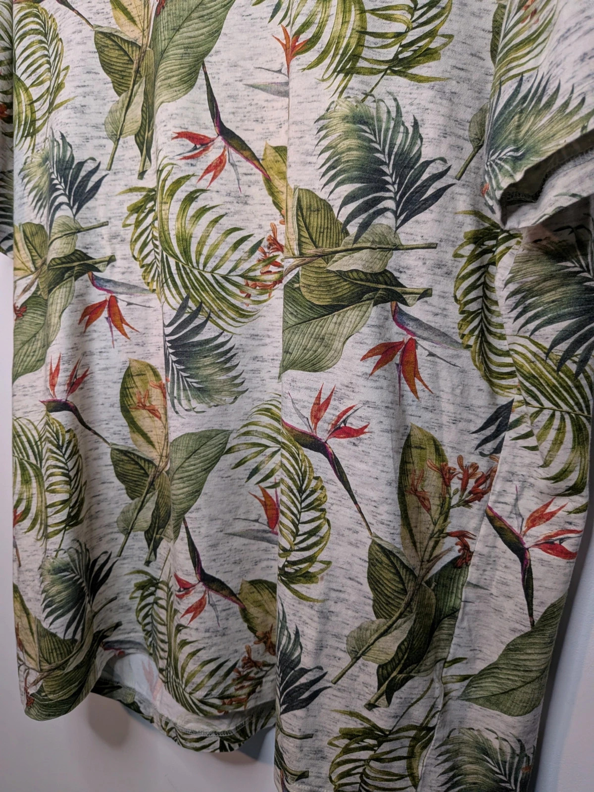 T-shirt exotique – Celio – taille XL 4