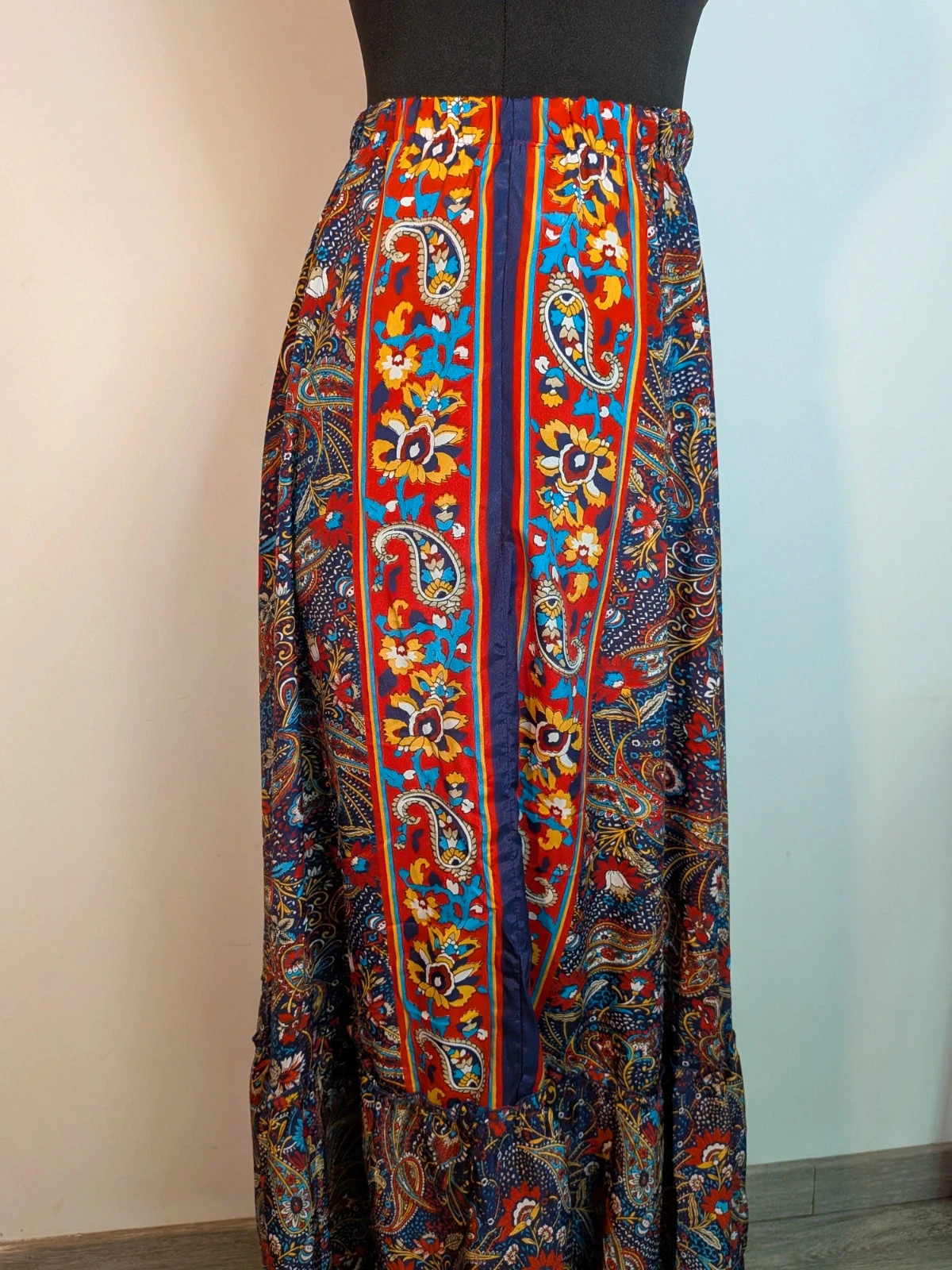 Jupe colorée – inconnue – taille S / 36 / 8 3