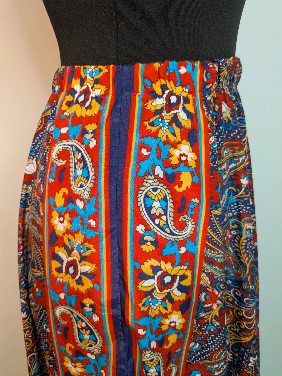 Jupe colorée – inconnue – taille S / 36 / 8 5