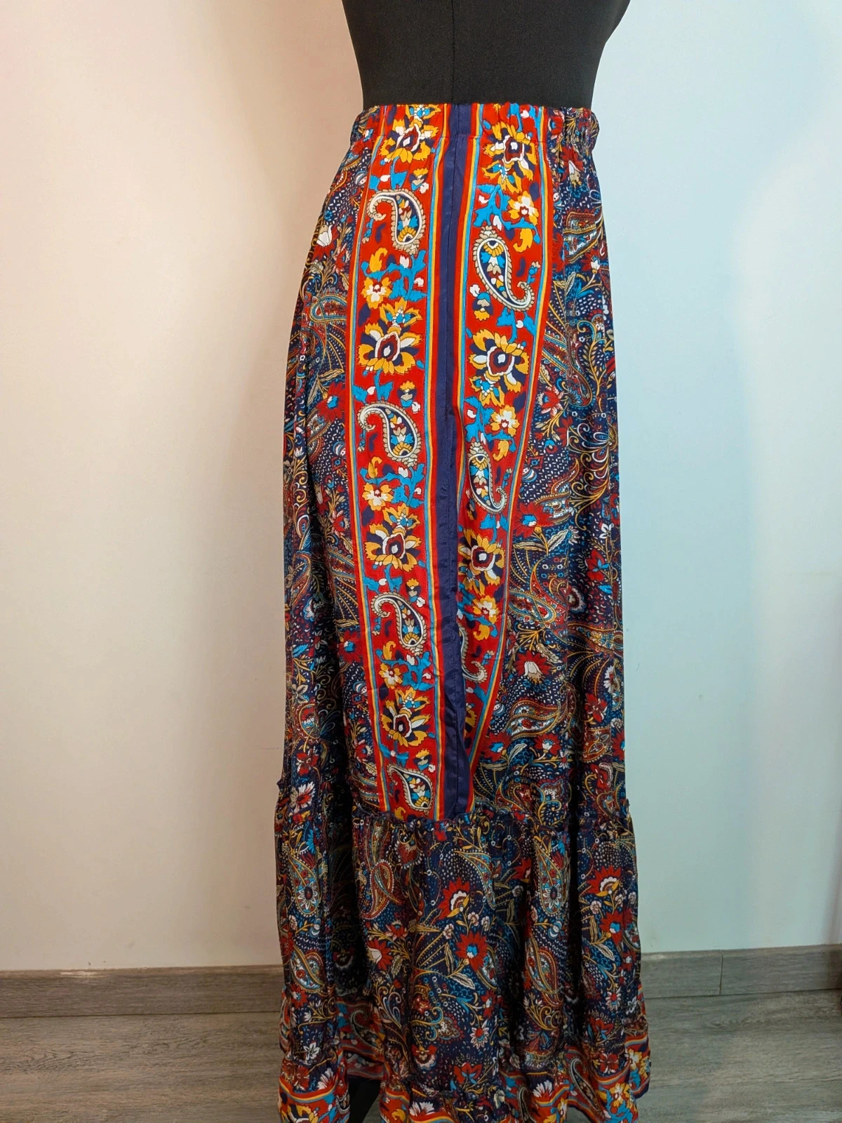 Jupe colorée – inconnue – taille S / 36 / 8 4