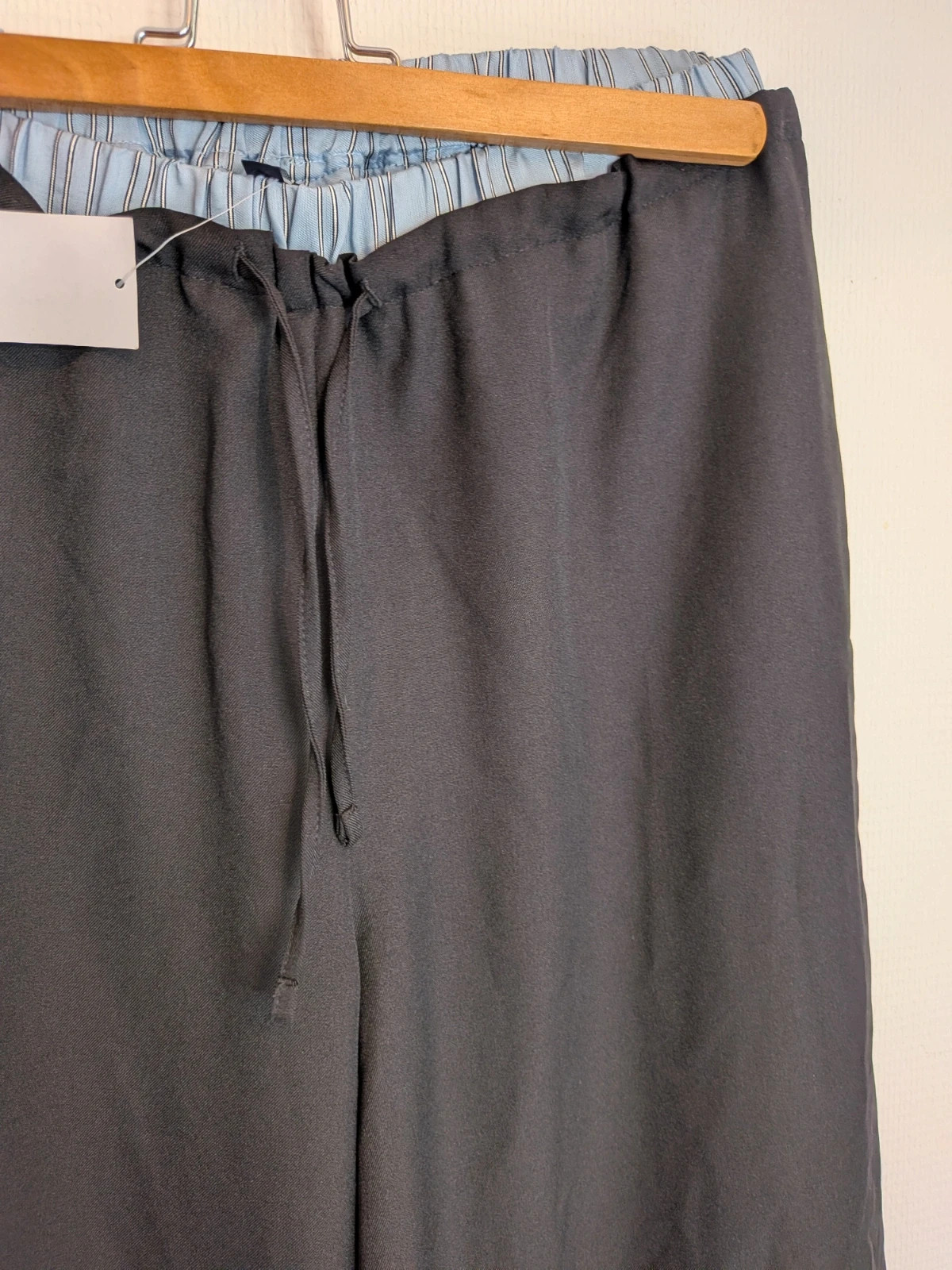Pantalon Chill – Kiabi – taille XXL / 44 / 16 2