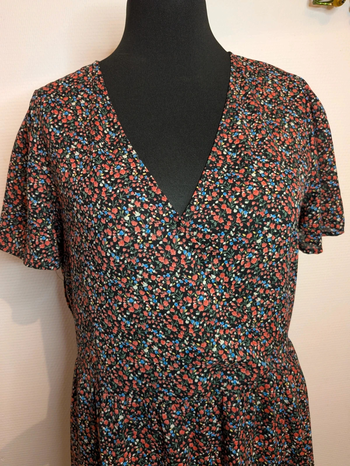 Robe fleurie – Peace n' Love – taille L / 40 / 12 2