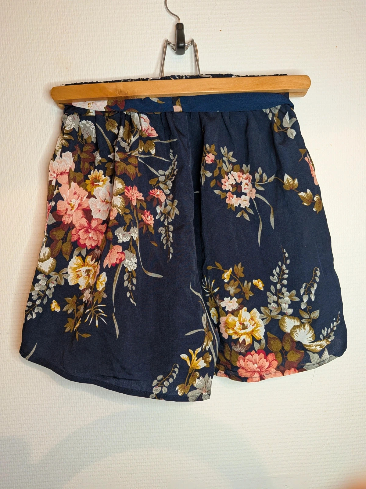 Short fleuris – Shein – taille M / 38 / 10 5