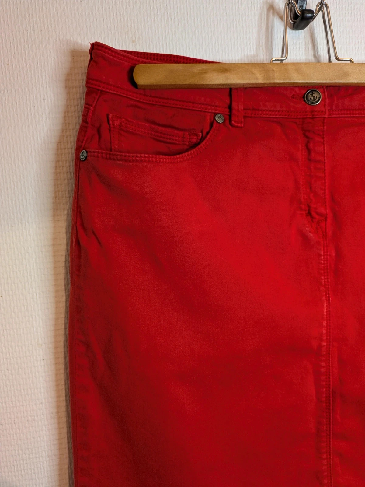 Jupe droite – Saint James – taille XXL / 44 / 16 4