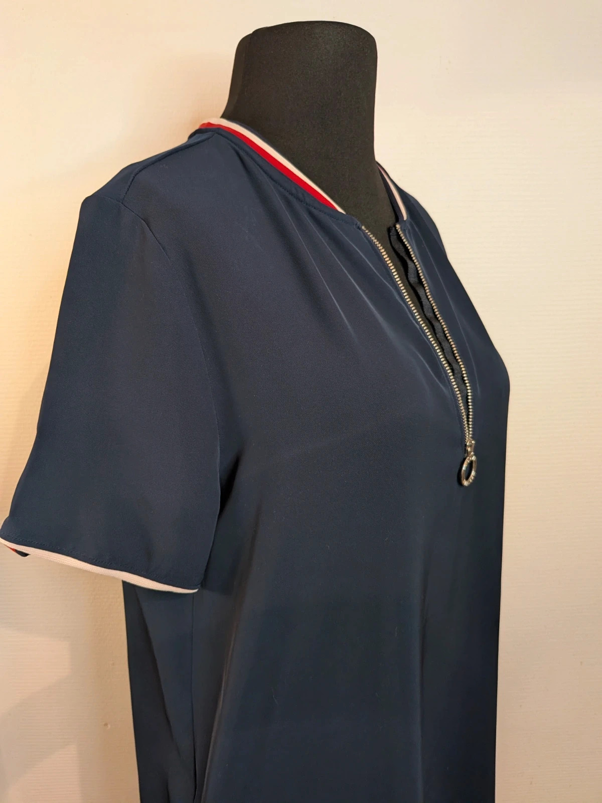 Robe sport – Tommy Hilfiger – taille M / 38 / 10 4