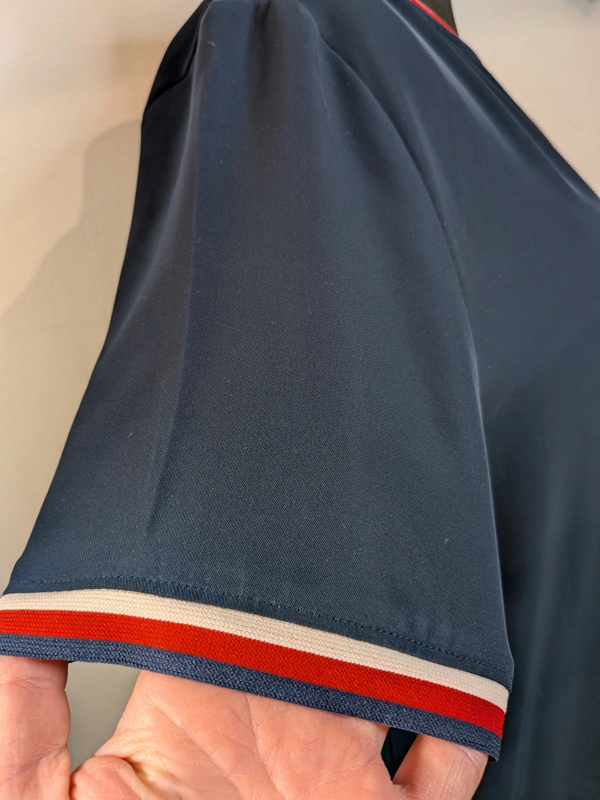 Robe sport – Tommy Hilfiger – taille M / 38 / 10 5