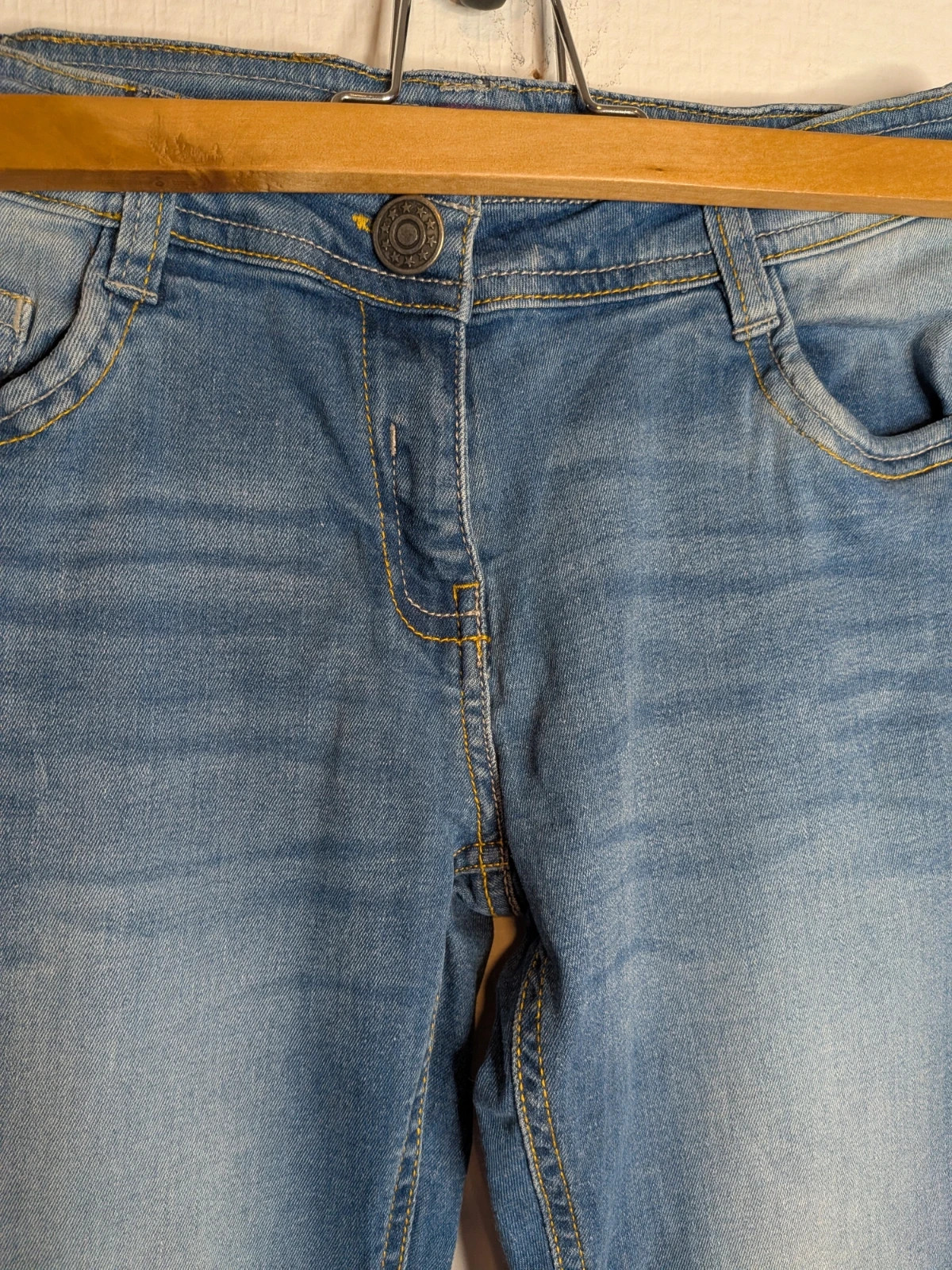 Jeans enfant – Gémo – taille 12 ans / 152 cm 2