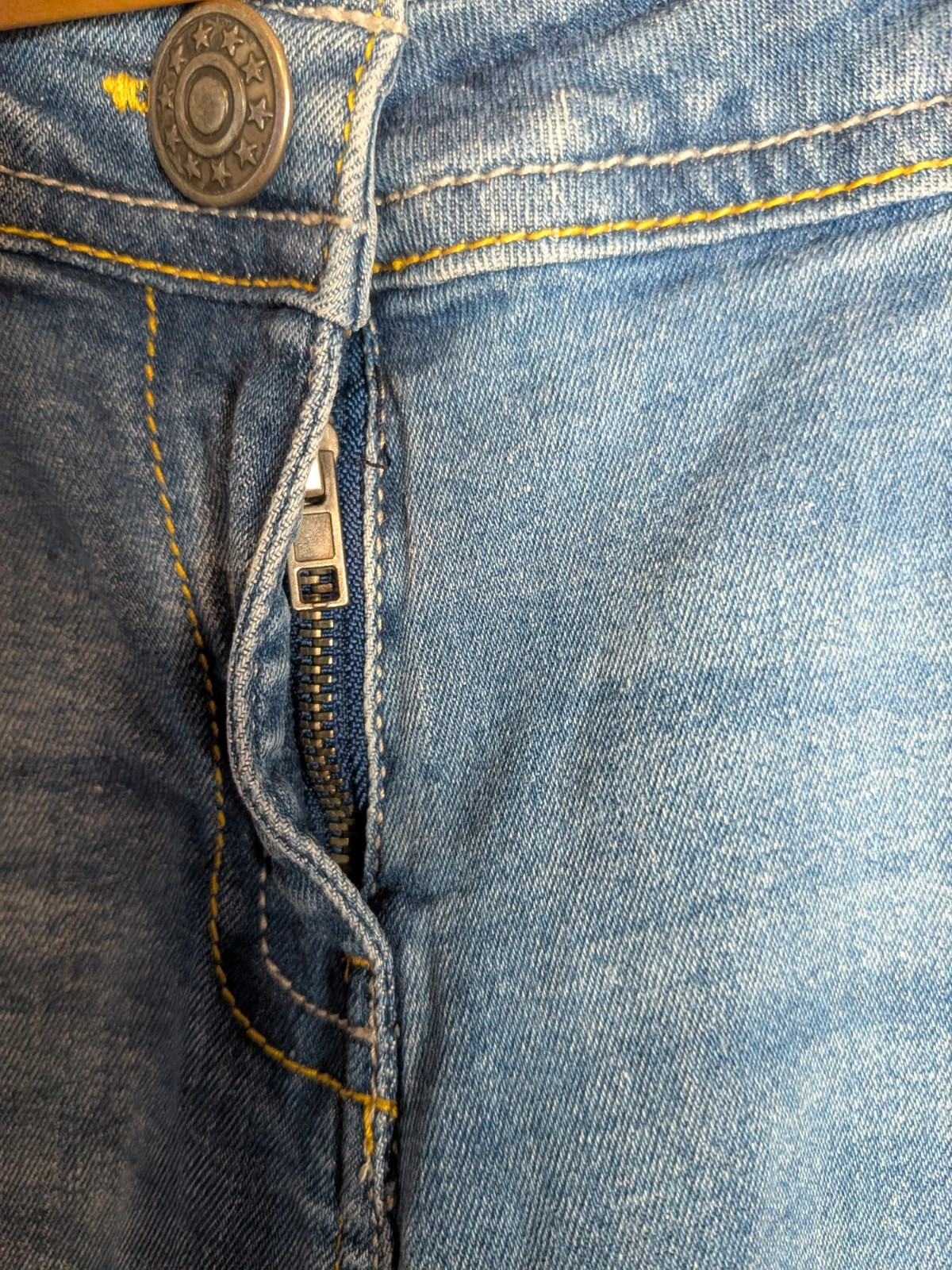 Jeans enfant – Gémo – taille 12 ans / 152 cm 3