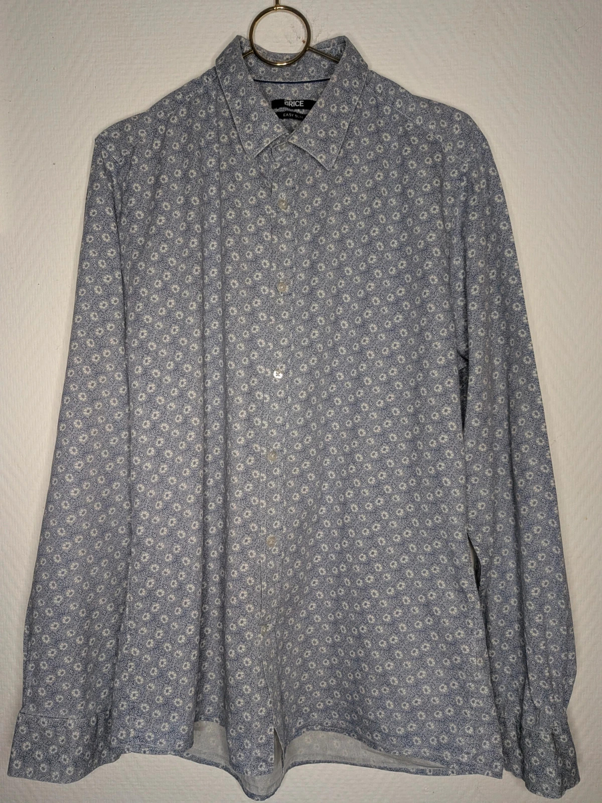 Chemise fleurie