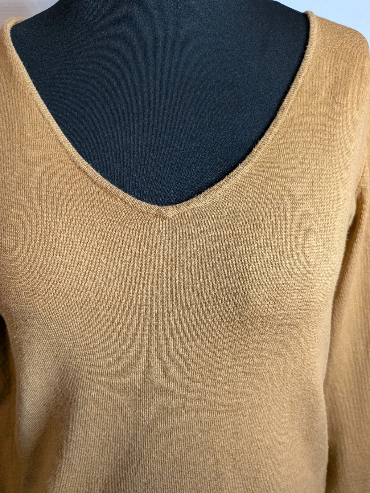 Pull col en v – Galeries Lafayette – taille XS / 34 / 6 2