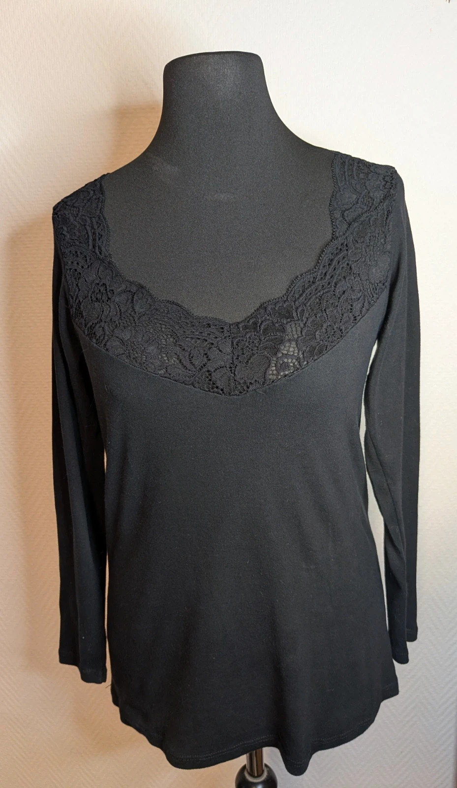Sweat dentelle noir