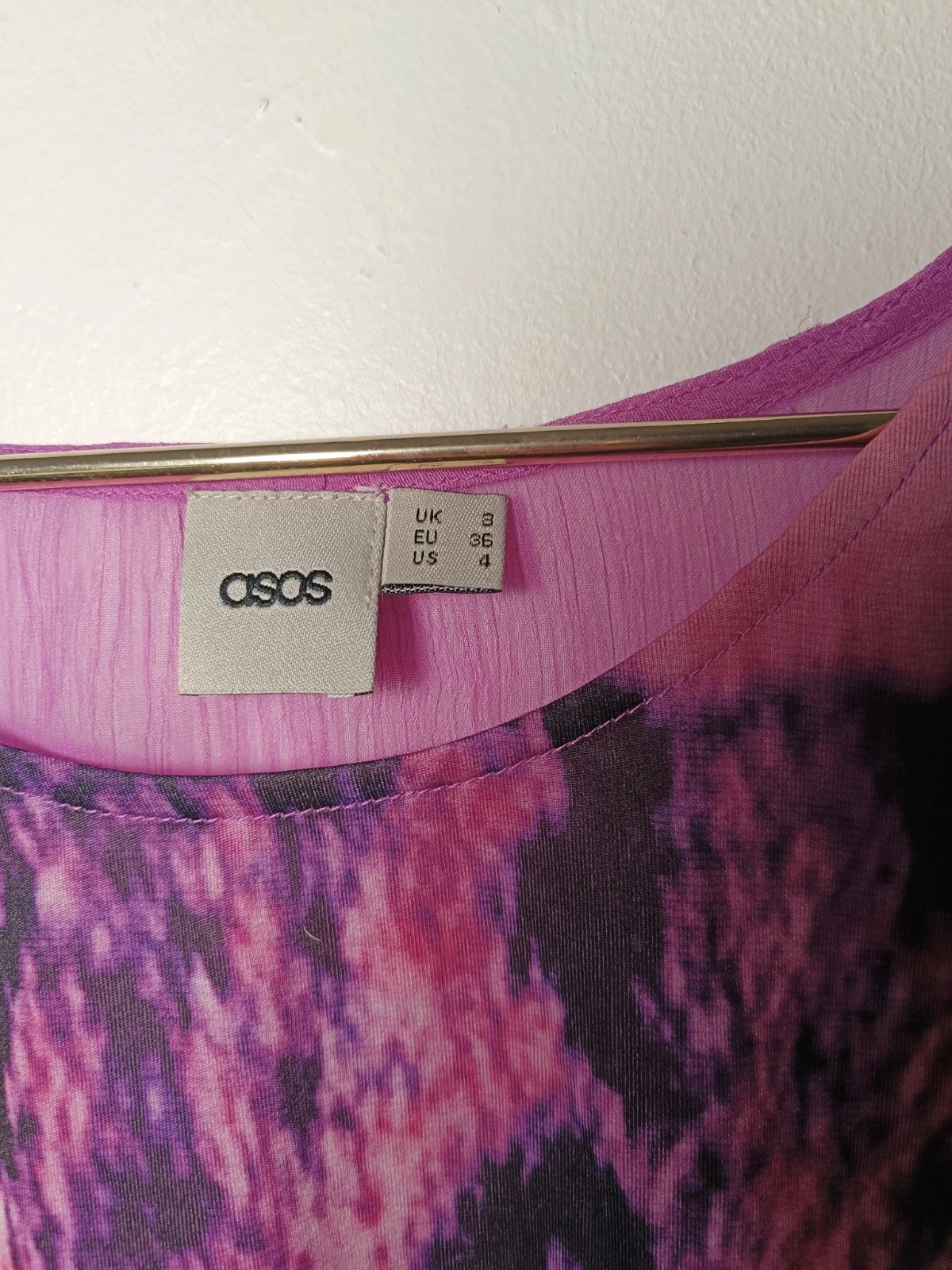 T-shirt court chat – ASOS – taille S / 36 / 8 4