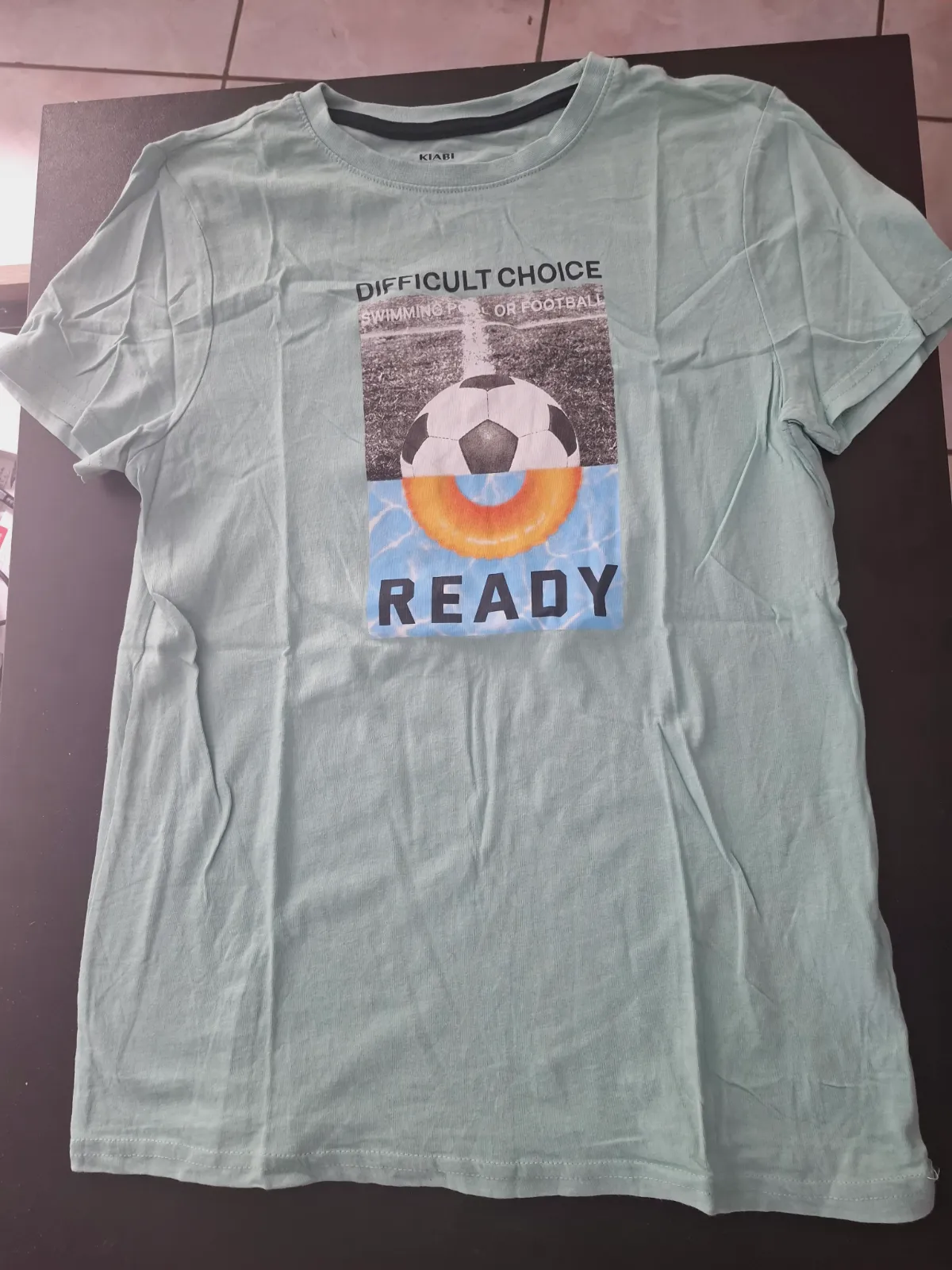 Tee shirt kiabi 12 ans  – Kiabi – taille 12 ans 2