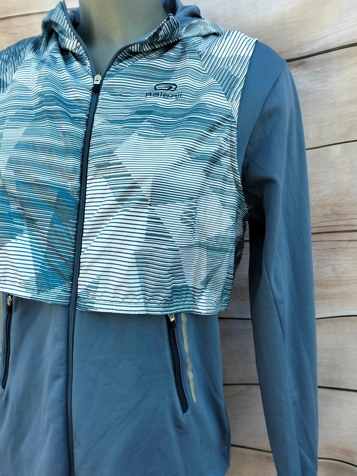 Chaqueta deportiva Kalenji azul con estampado geométrico talla 46 💜 – Decathlon – taille M / 38 / 10 3