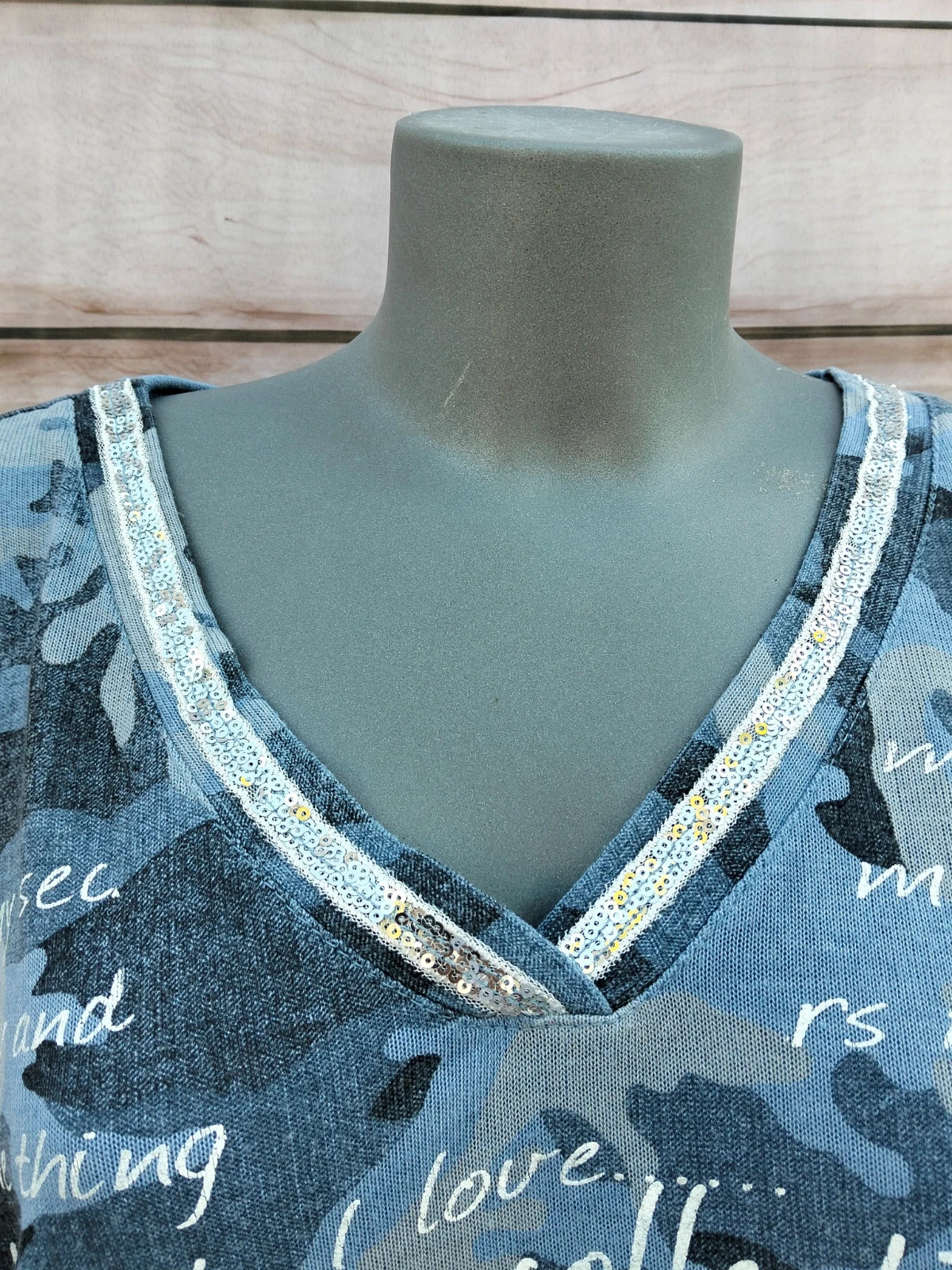 Camiseta estampada azul con letras y lentejuelas New Collection 💜 – New Collection – taille M / 38 / 10 5