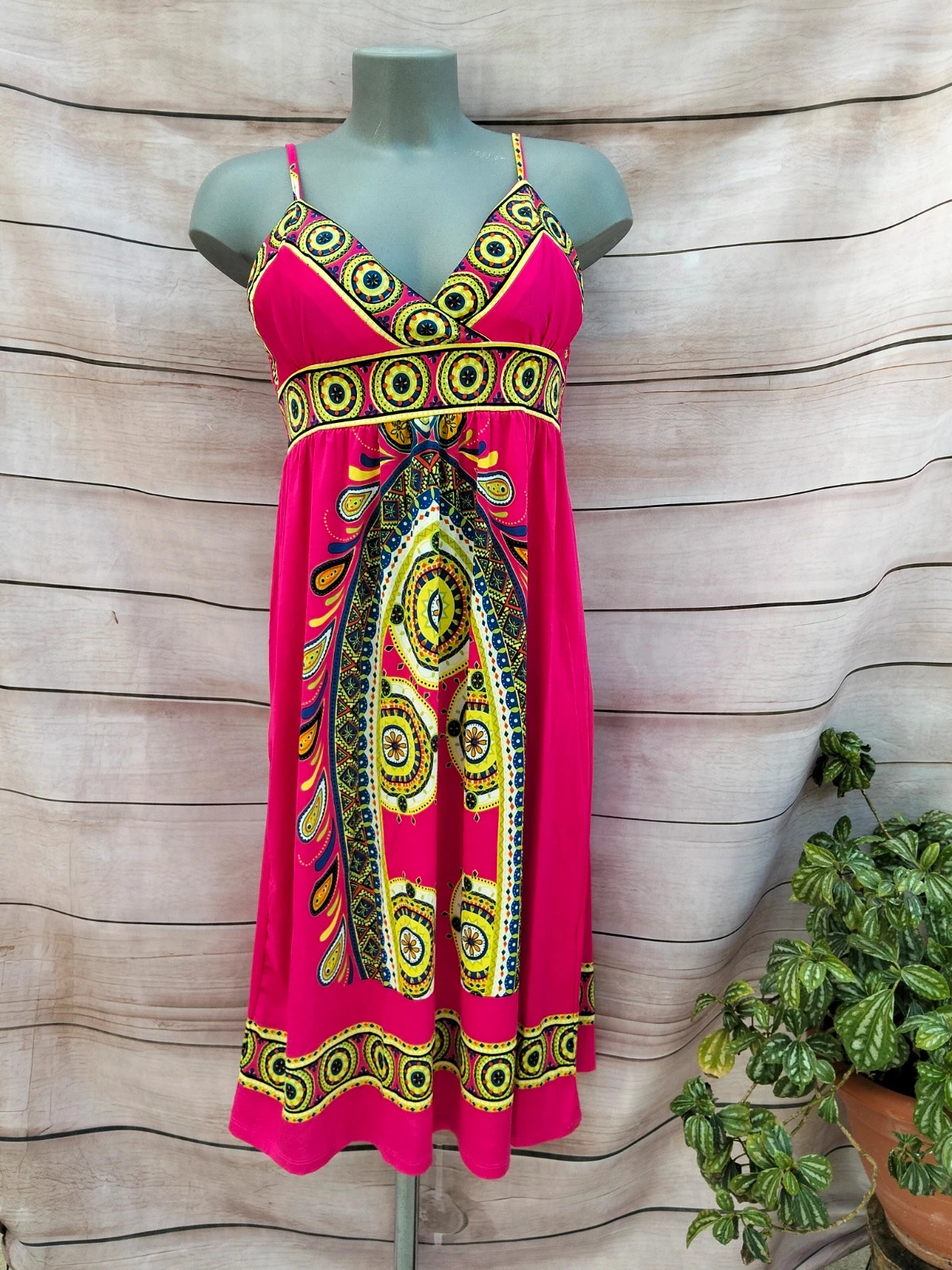 Vestido largo fucsia con estampado boho 💜