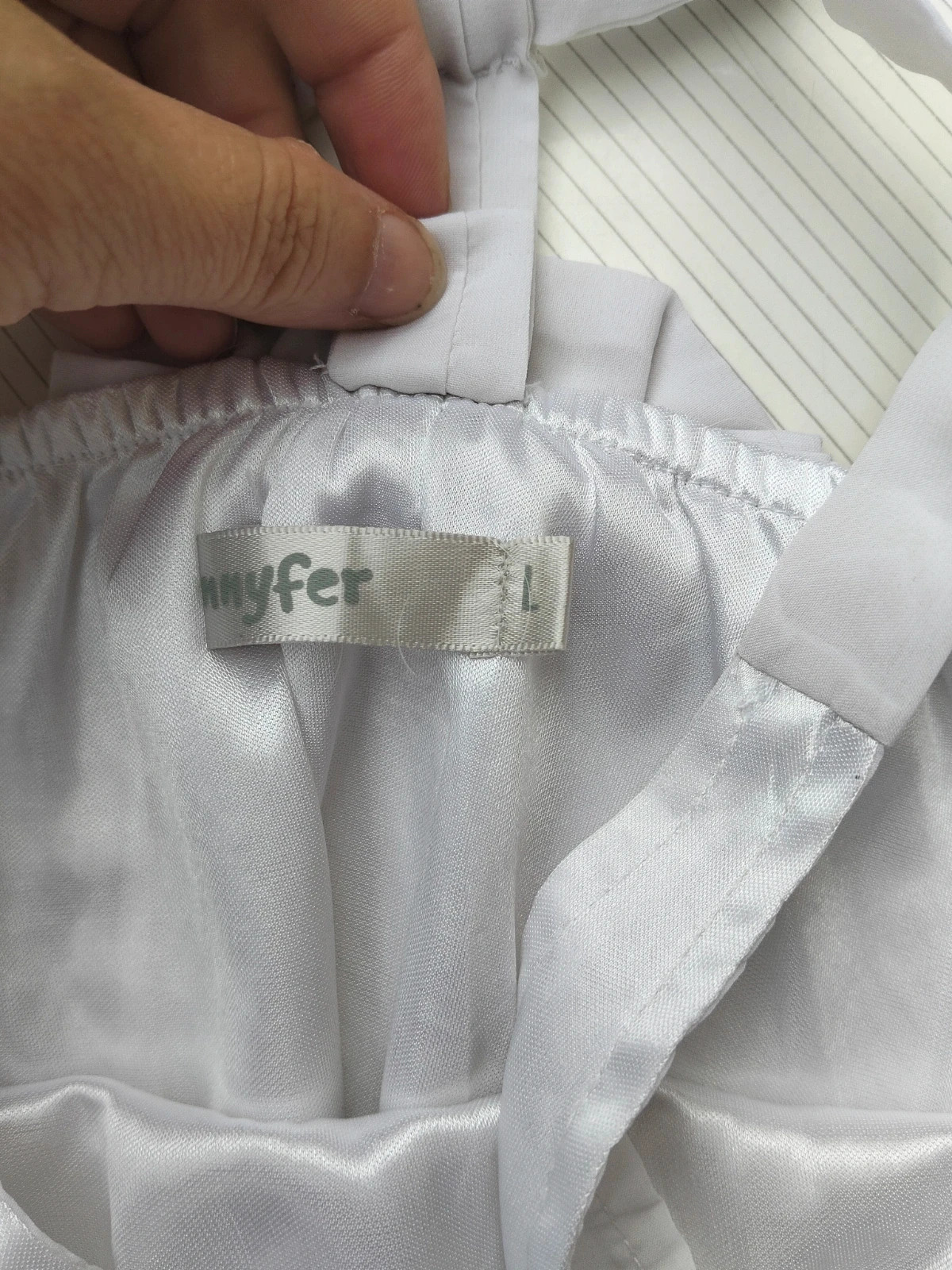 Top blanco con detalles de lazos en la espalda Jennyfer Talla L 💜 – Jennyfer – taille L / 40 / 12 5