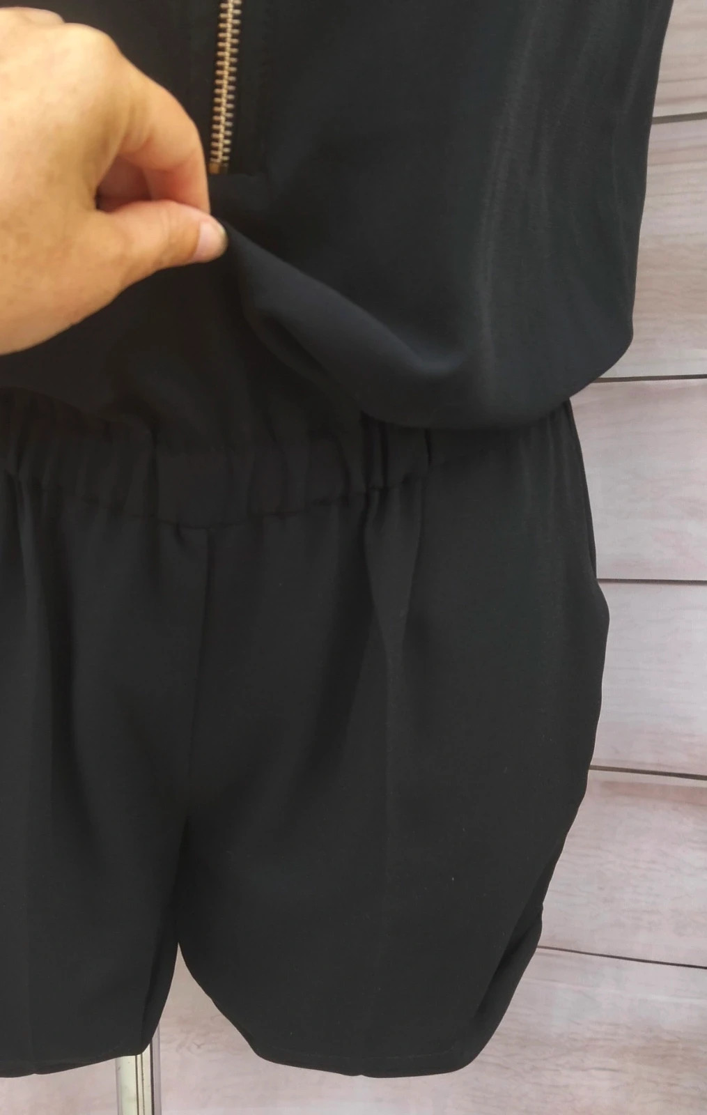Monl corto negro encaje 💜 – La Boutique – taille M / 38 / 10 5