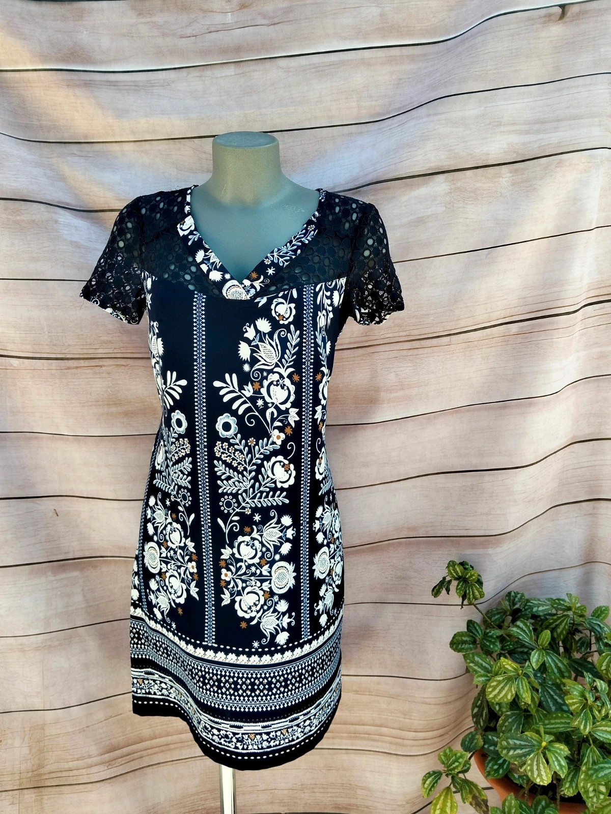 Vestido azul marino estampado con encaje 💜 – Fórmul@ – taille M / 38 / 10