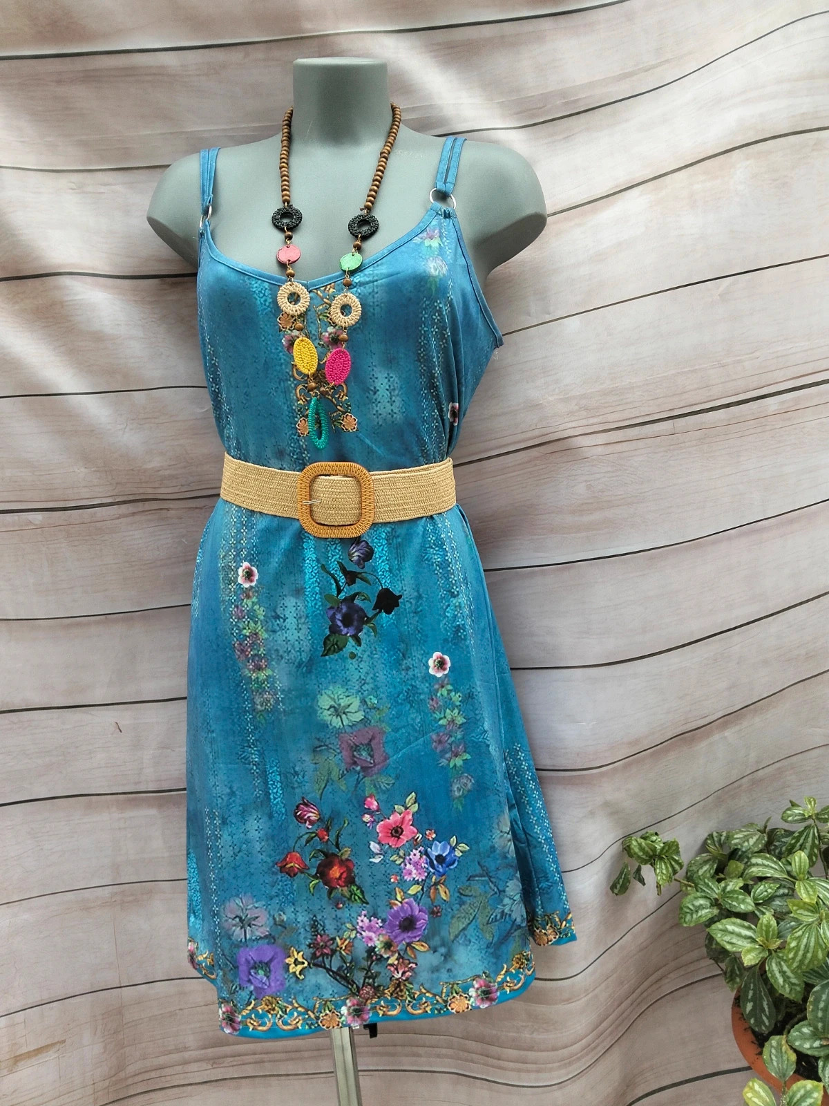 Vestido azul estampado floral Talla XL 💜