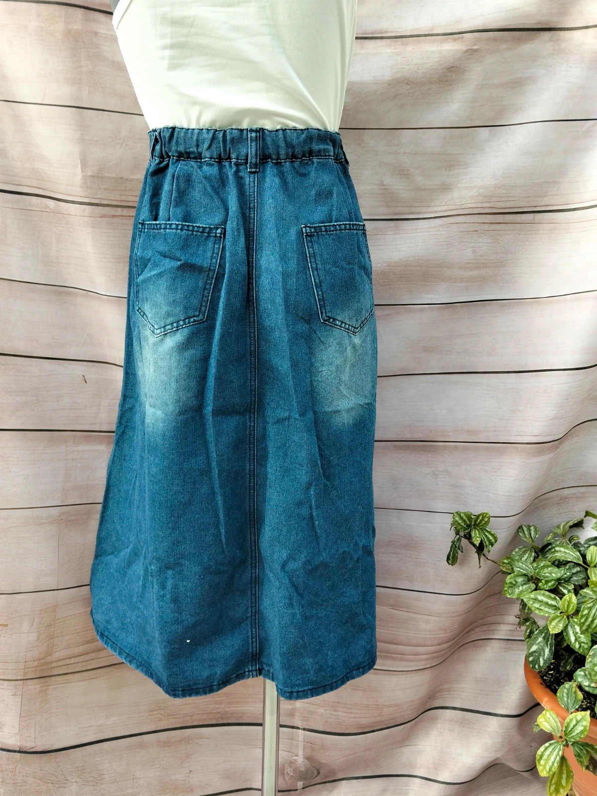 Falda vaquera midi azul 💙 – La Boutique – taille XXL / 44 / 16 5