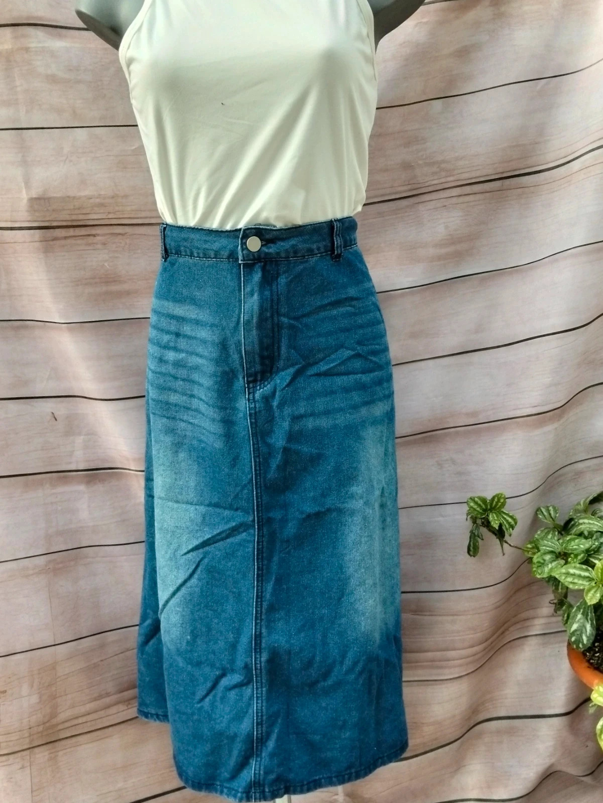Falda vaquera midi azul 💙 – La Boutique – taille XXL / 44 / 16