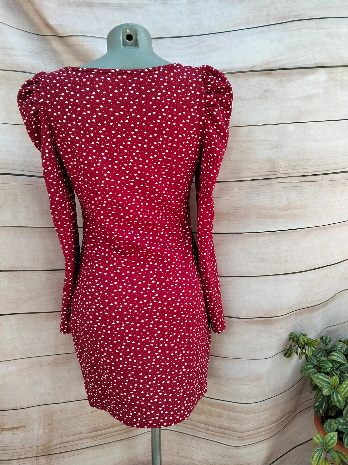 Vestido corto rojo con estampado de corazones blancos y mangas abullonadas 💜 – Boutique Bohéme – taille M / 38 / 10 5