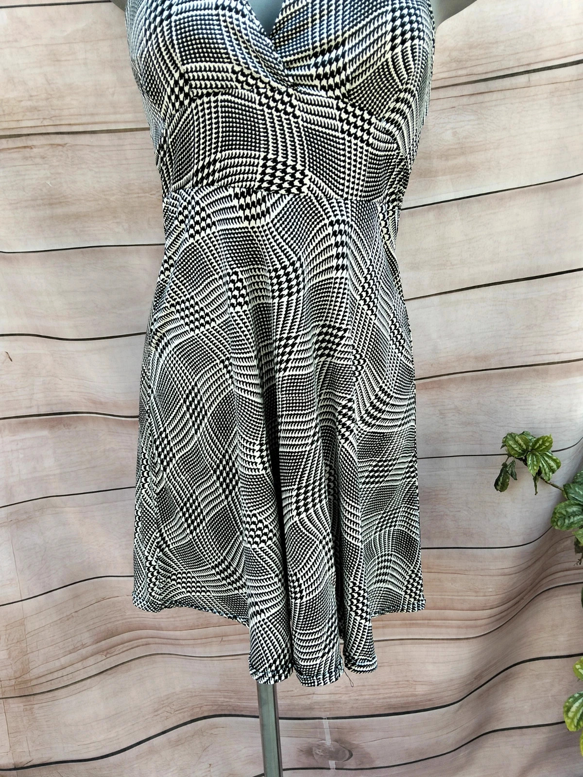 Vestido corto de verano con estampado de pata de gallo 🐓 – La Boutique – taille S / 36 / 8 3
