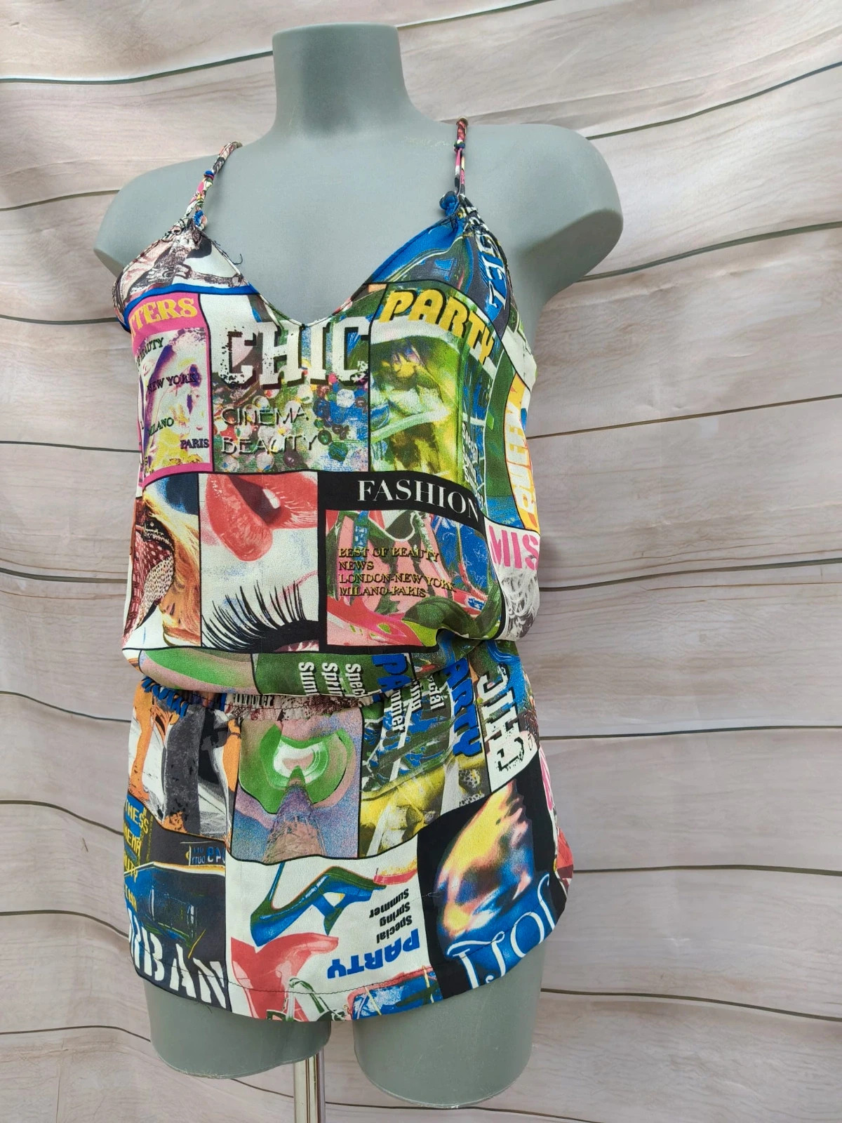 Versátil vestido corto estampado Bershka 💜 – Bershka – taille M / 38 / 10 3