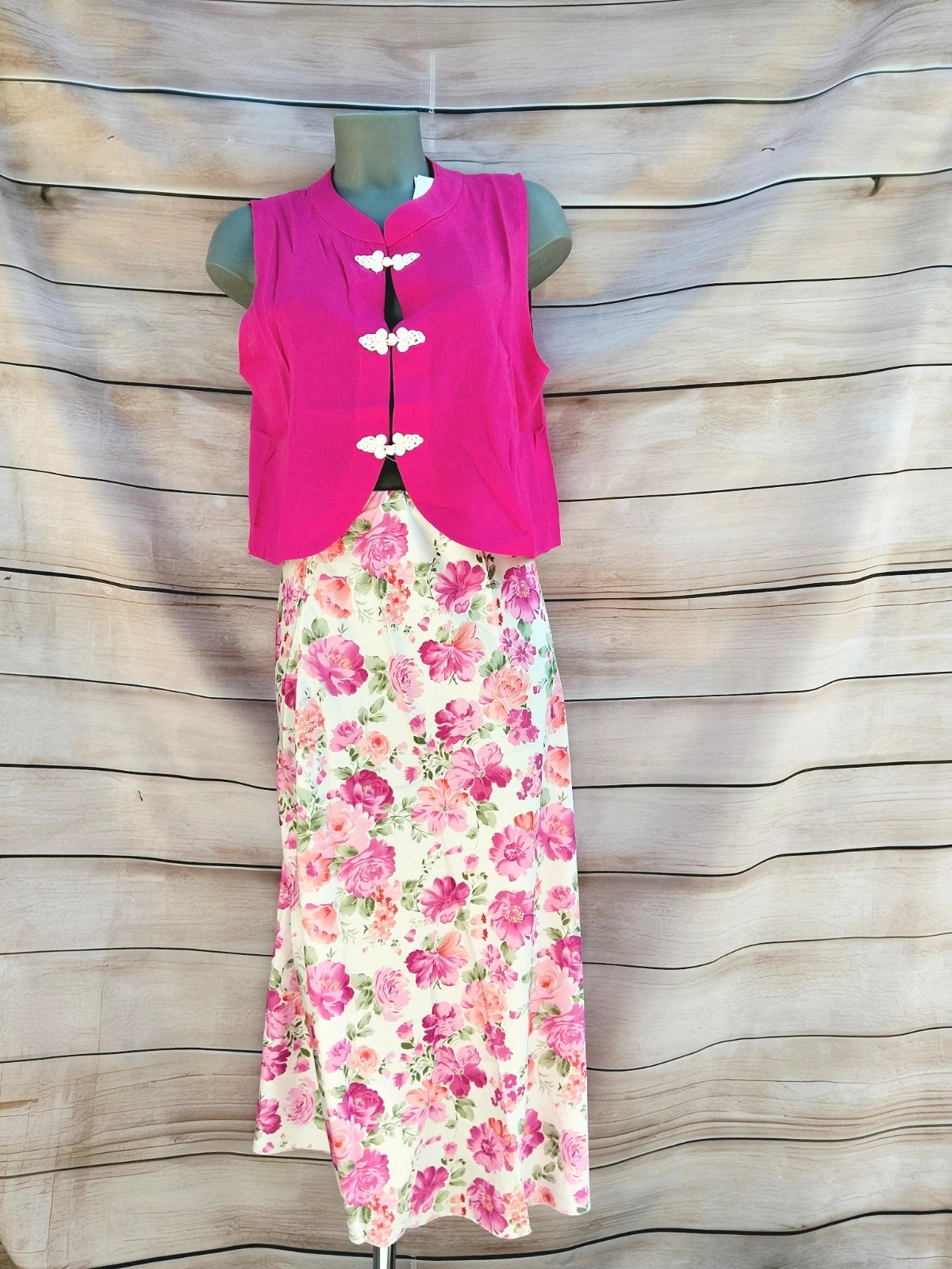 Chaleco fucsia Armonias – Talla L ( pequeño como unaM)💜