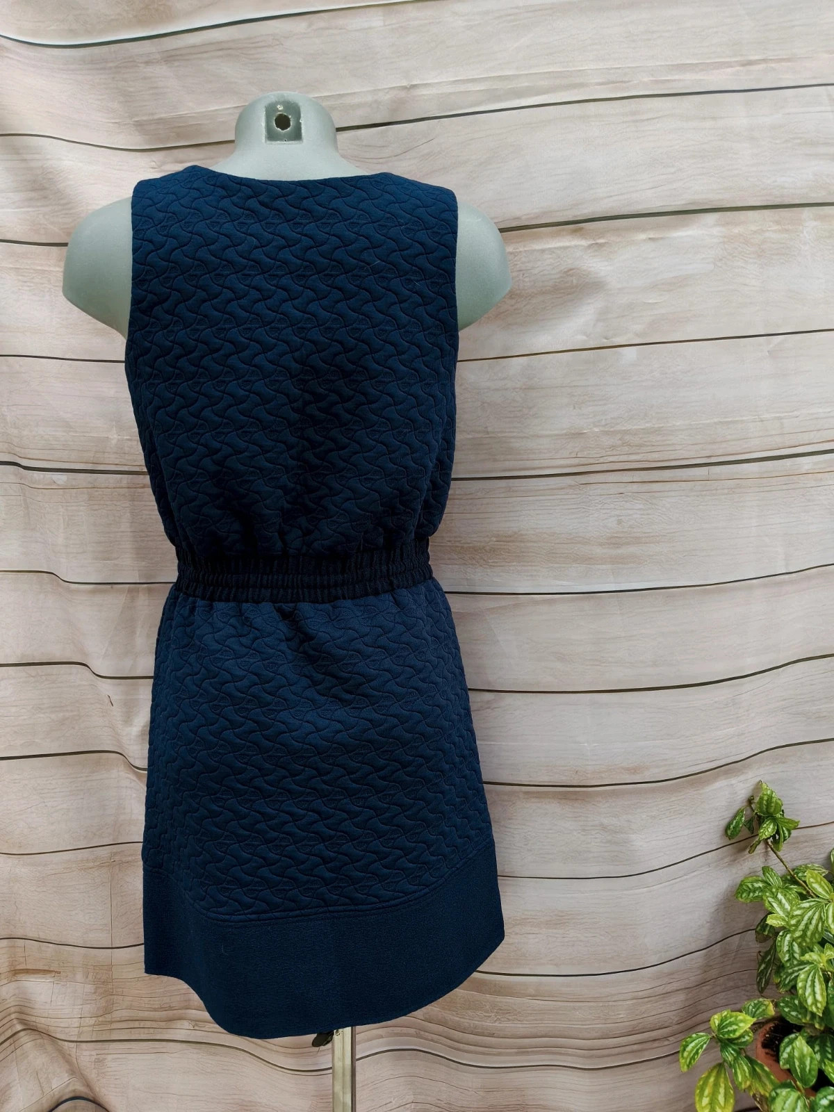 Vestido Sfera en color azul marino, talla S / EUR 36. 💜 – Sfera – taille S / 36 / 8 5