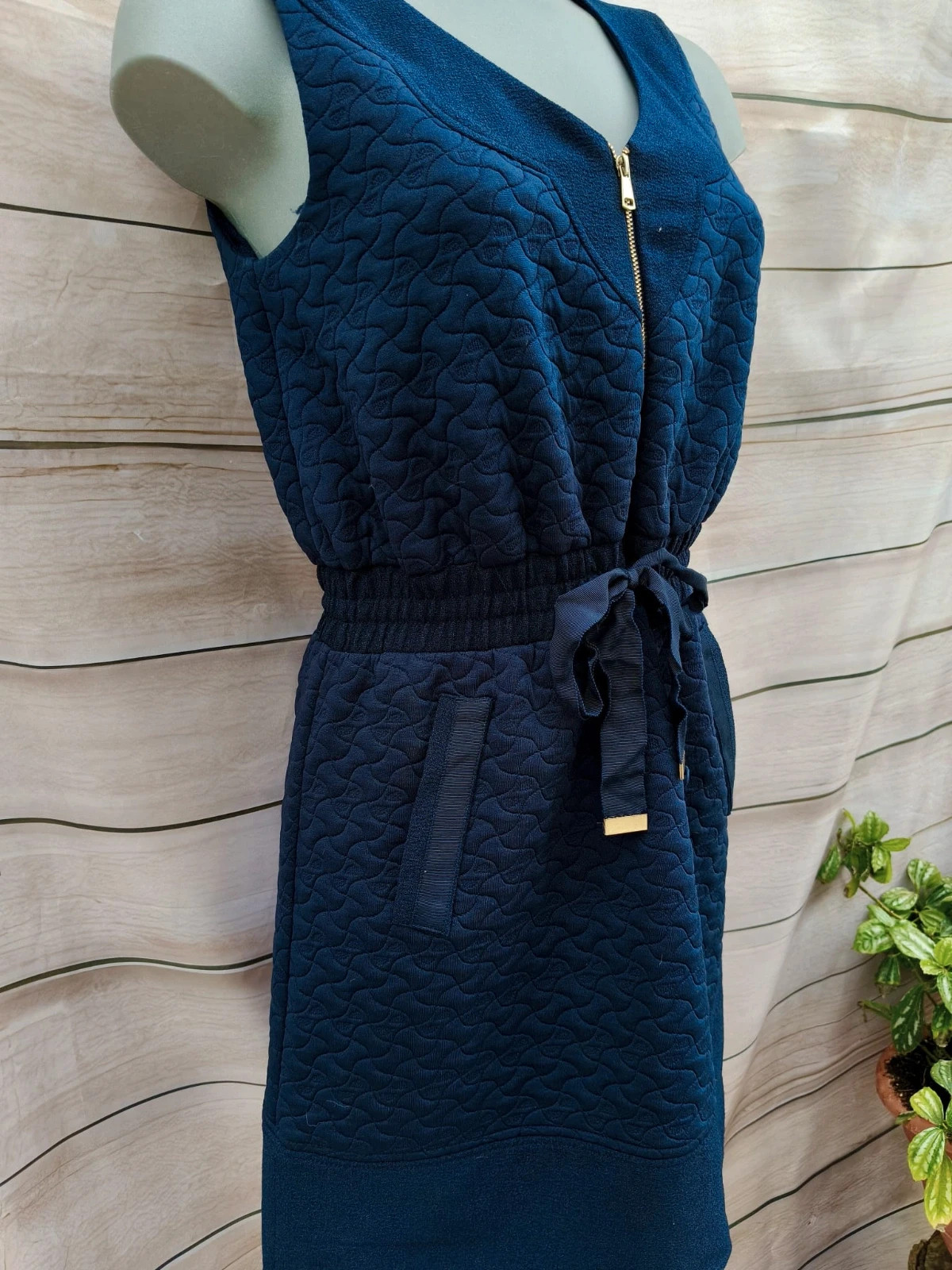 Vestido Sfera en color azul marino, talla S / EUR 36. 💜 – Sfera – taille S / 36 / 8 4