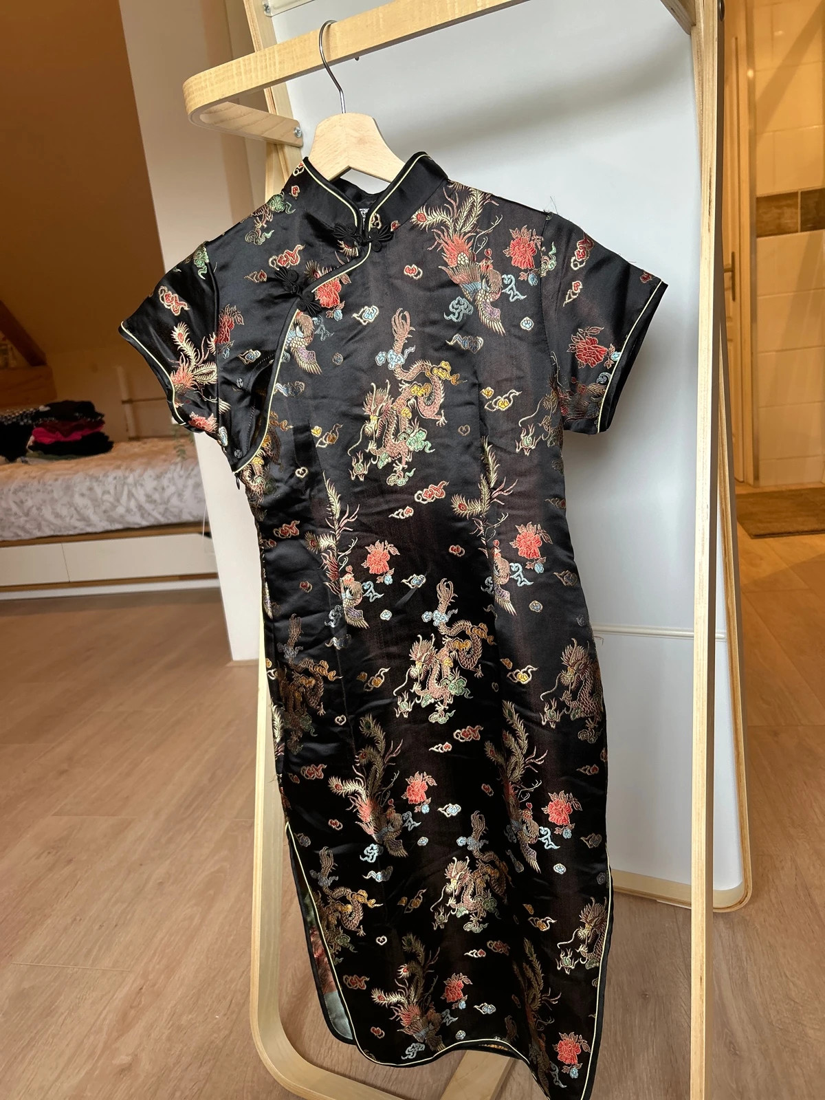 Robe traditionnelle – Mondial Mode – taille 14 ans / 164 cm 2